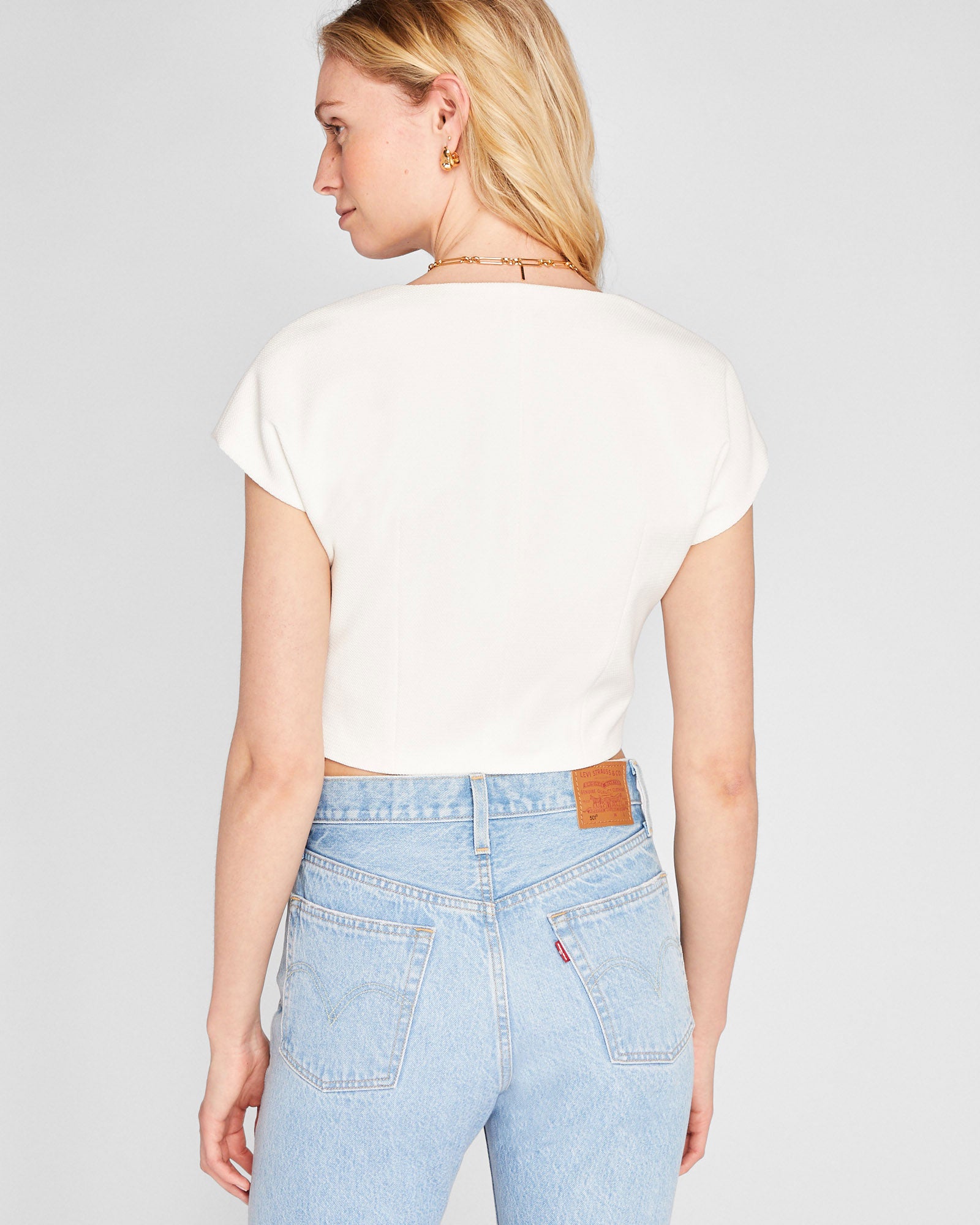 CLUB MONACO - Textured V-Neck Top - White