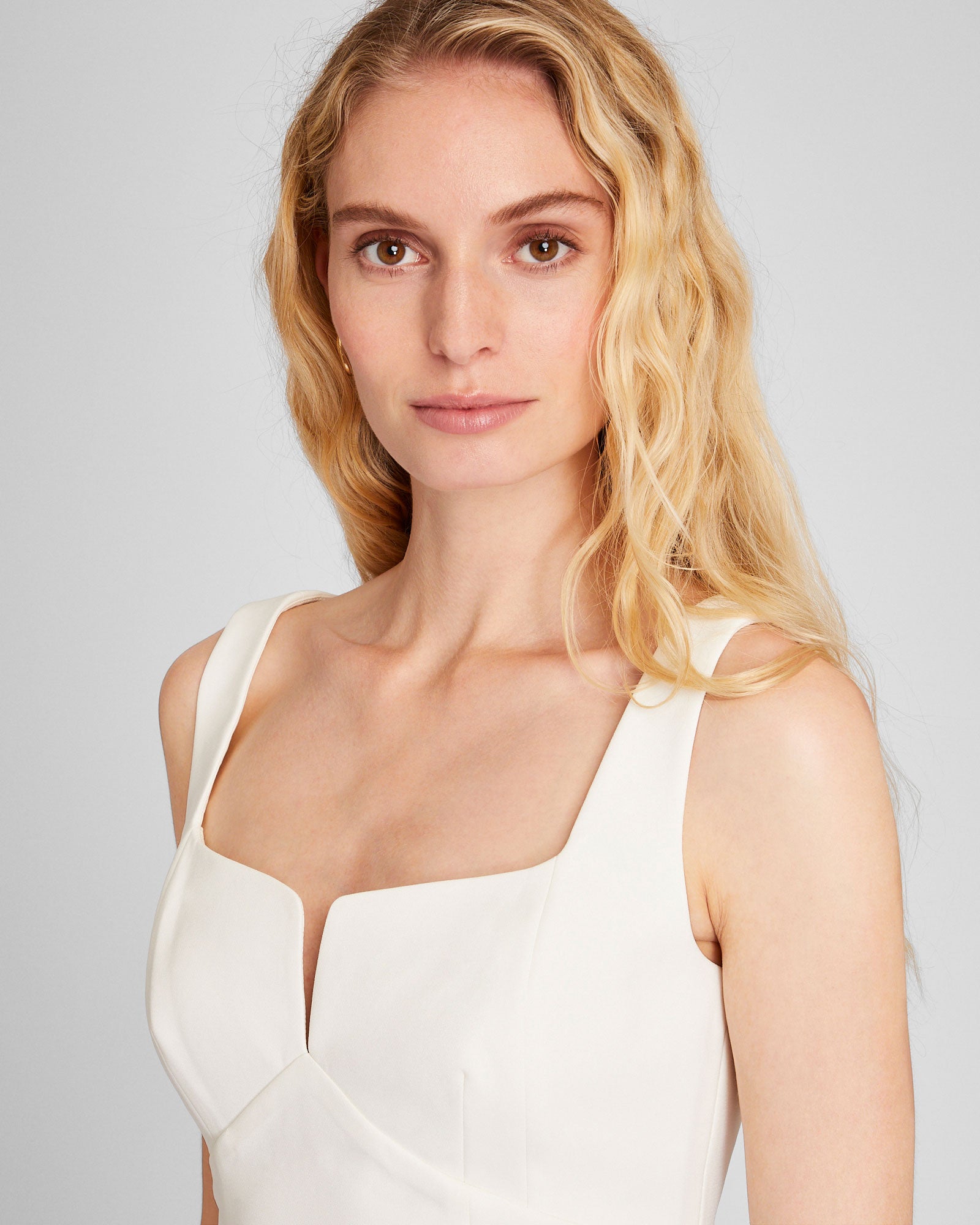 CLUB MONACO - Haut ajusté élégant - Blanc