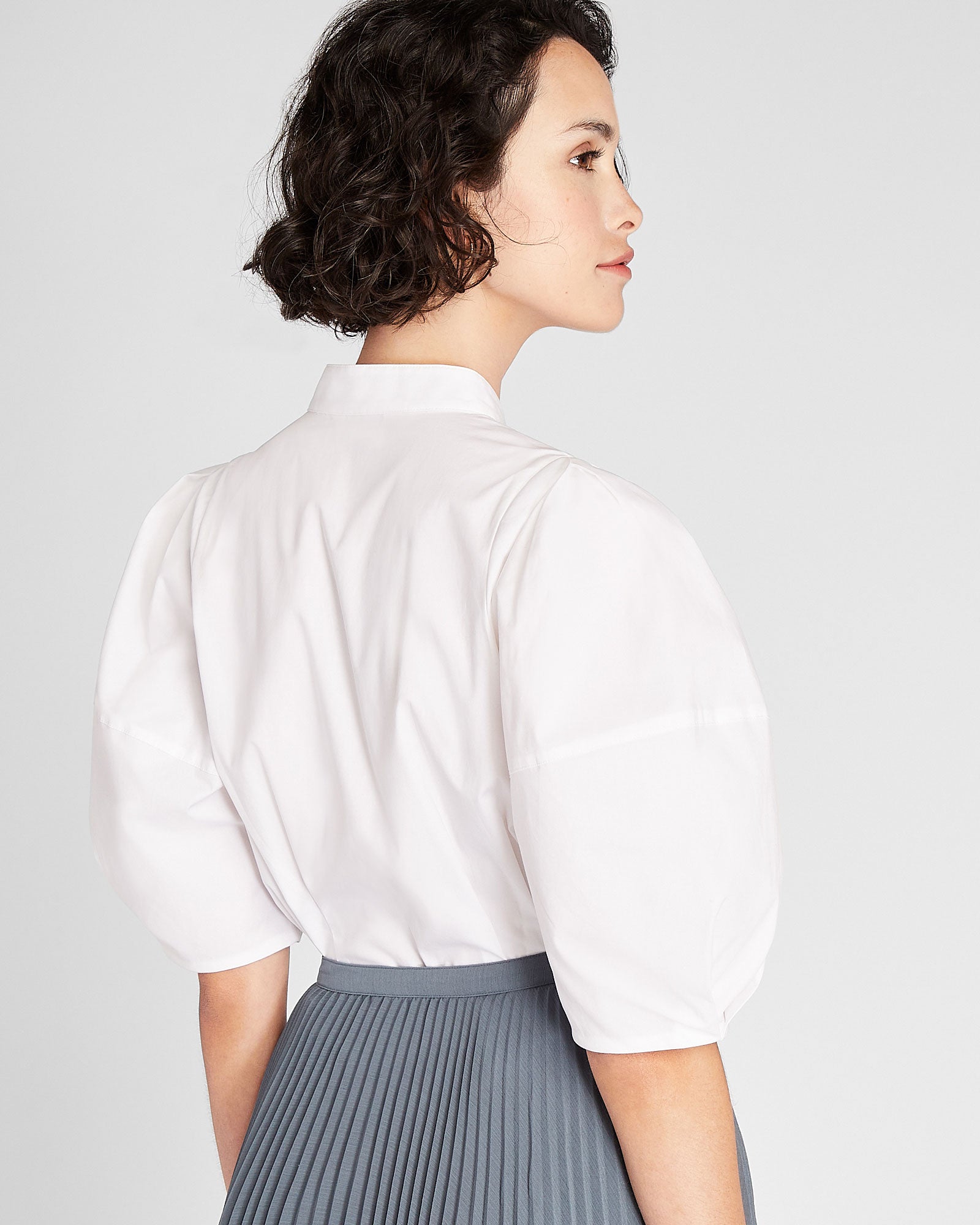 CLUB MONACO - Fitted Balloon Sleeve Top - White
