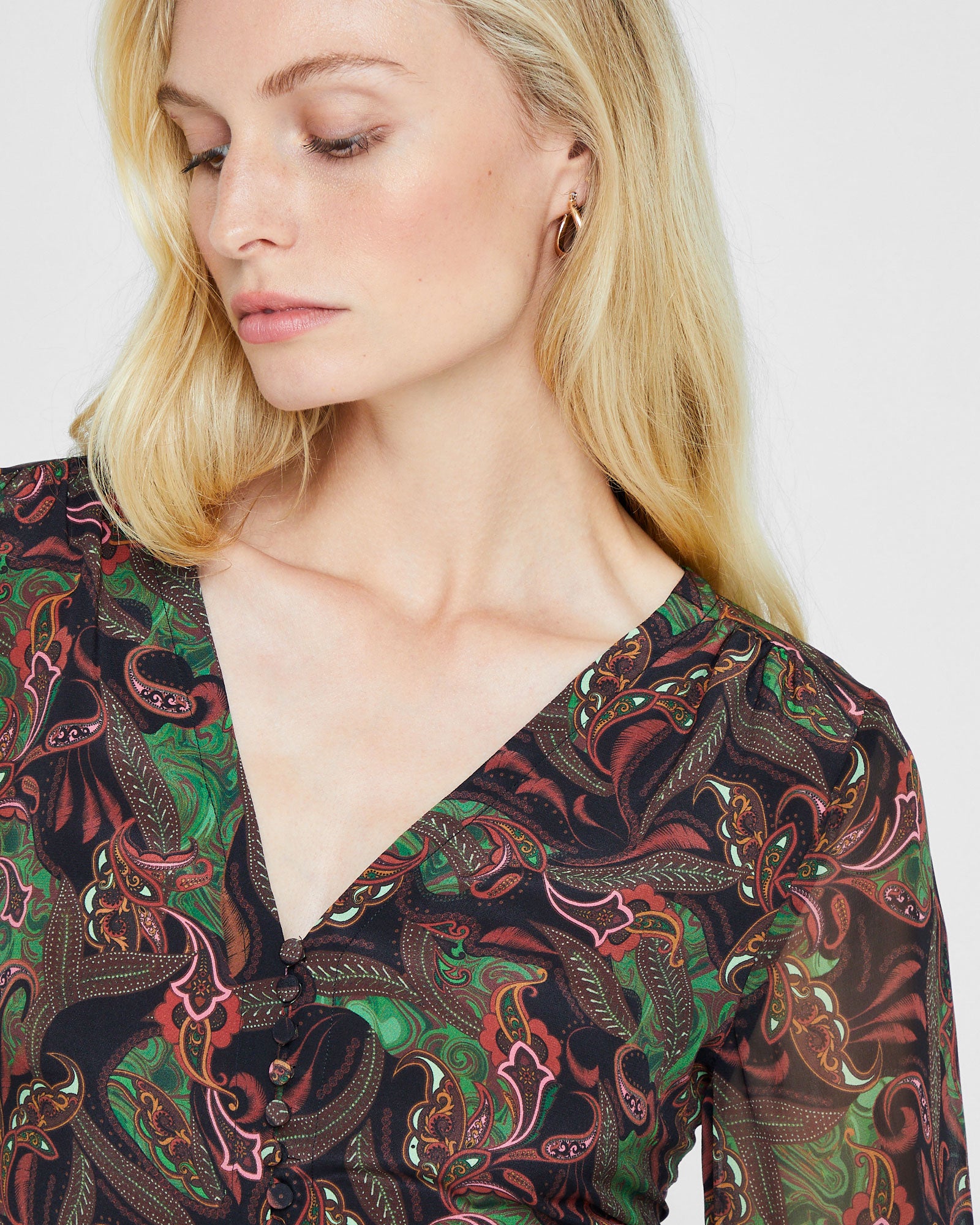 CLUB MONACO - Printed Silk Button Detail Blouse - Light Green Mix