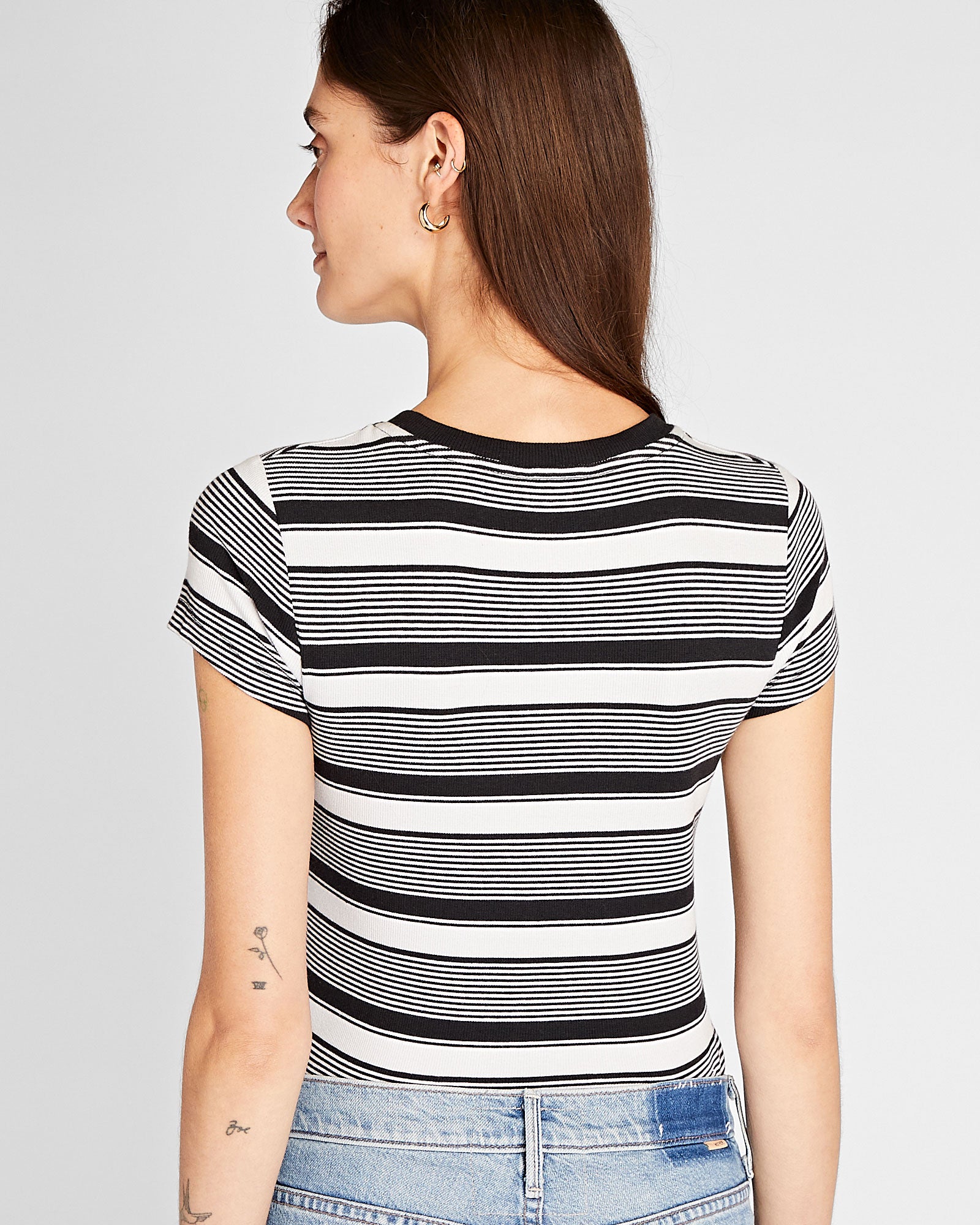 CLUB MONACO - T-shirt rayé Bowee - Mélange blax