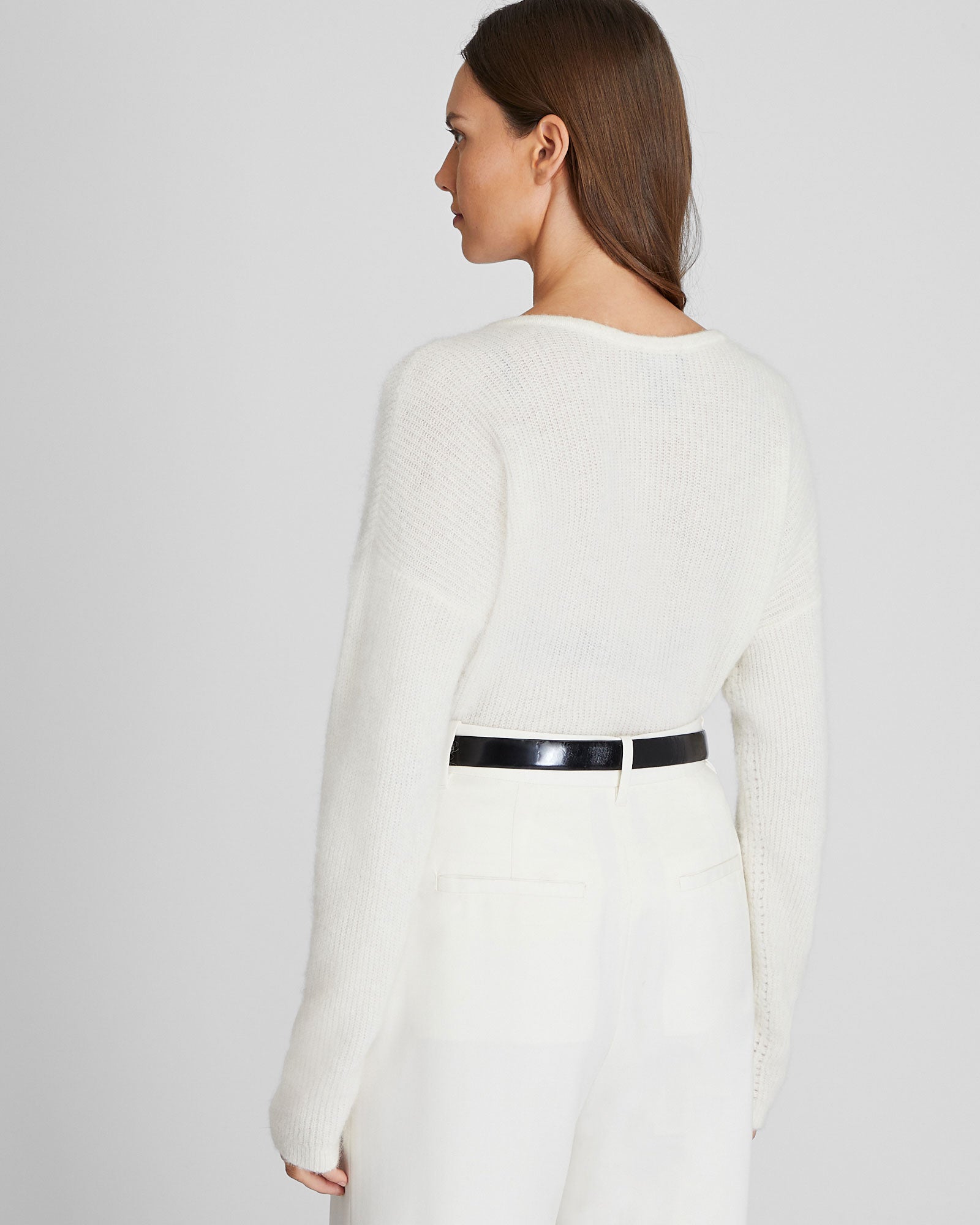 CLUB MONACO - Reversible V-Neck Cardigan - Ivory