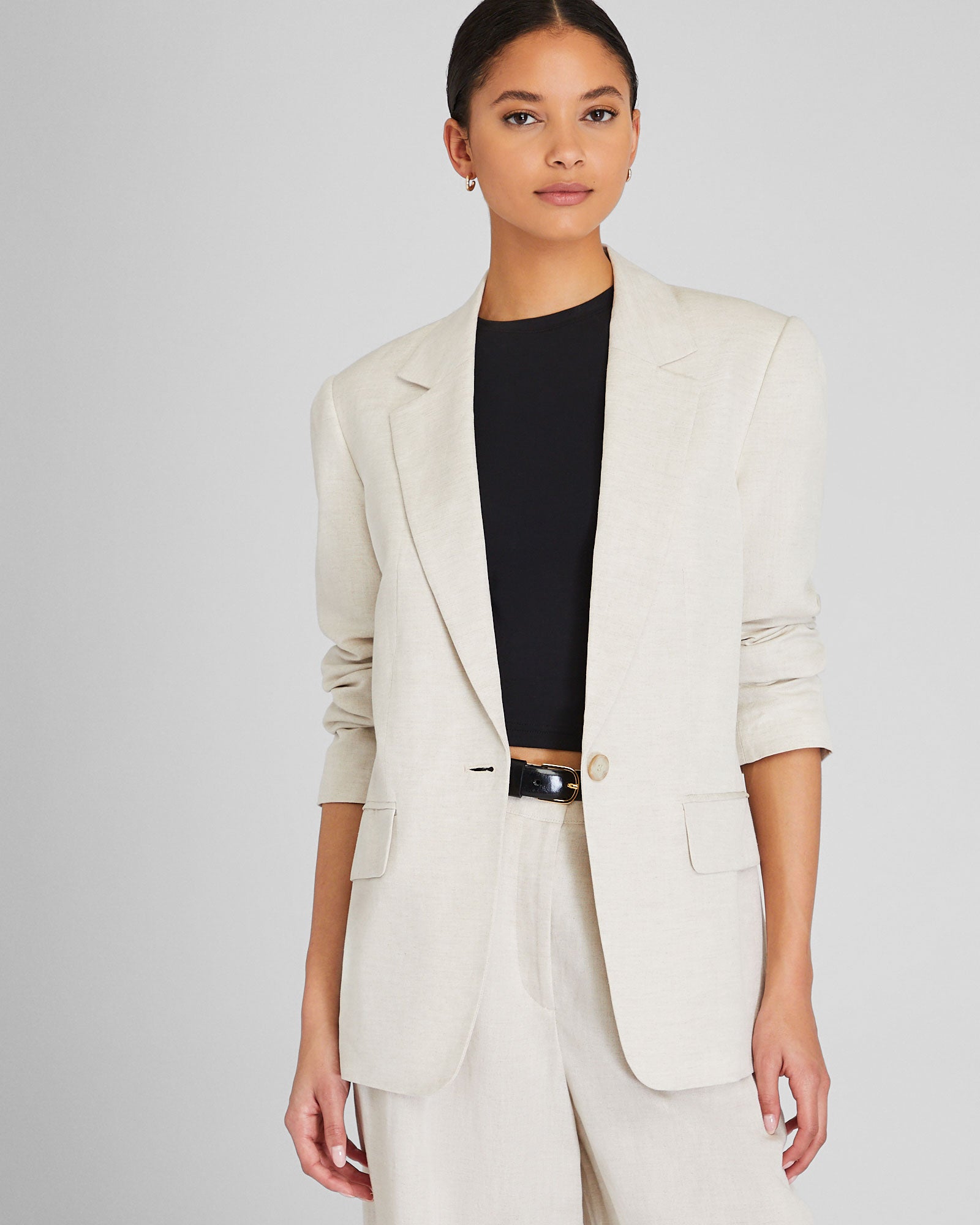 Women's Flaxseed Relaxed Single Breasted Linen-Blend Blazer | Club Monaco US