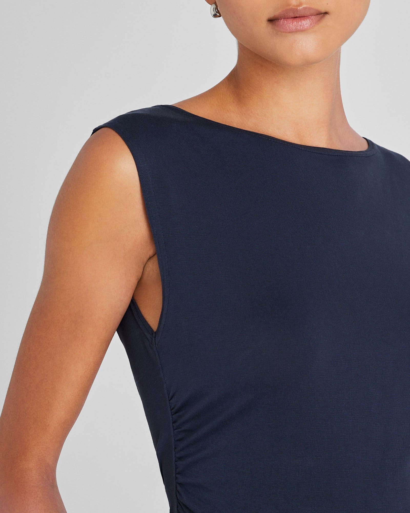 CLUB MONACO - Haut en tricot froncé - Marine
