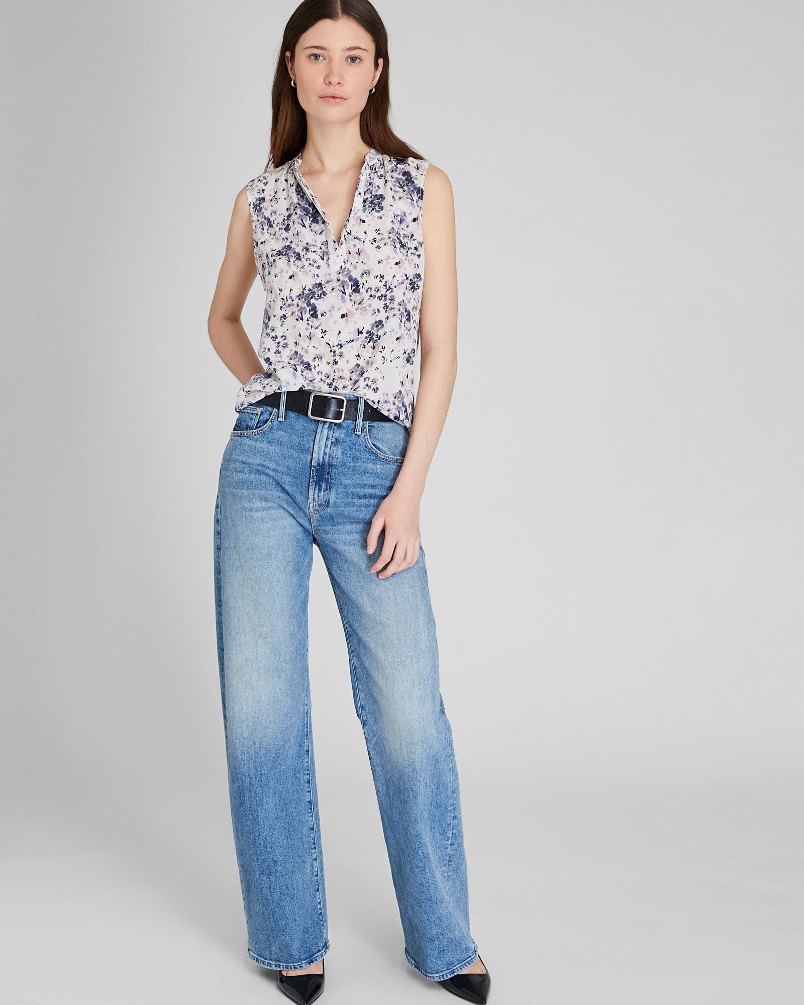 CLUB MONACO - Chemisier en soie sans manches - Base De Crème