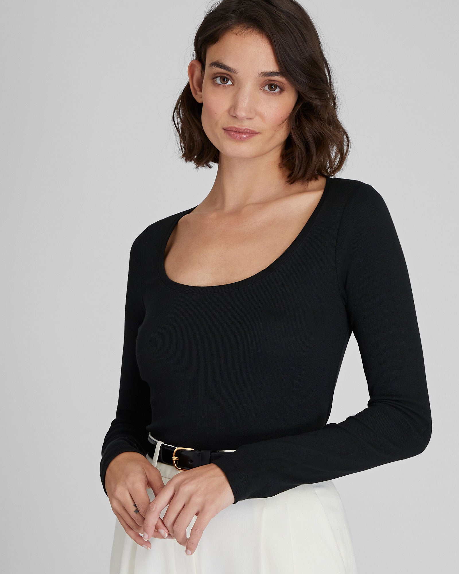 CLUB MONACO - Haut Carolena à encolure dégagée - Noir