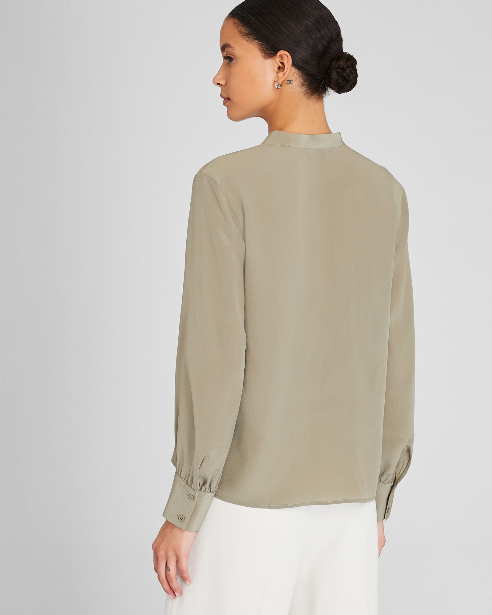 CLUB MONACO - CHEMISE EN SOIE À ENFILER - Chêne