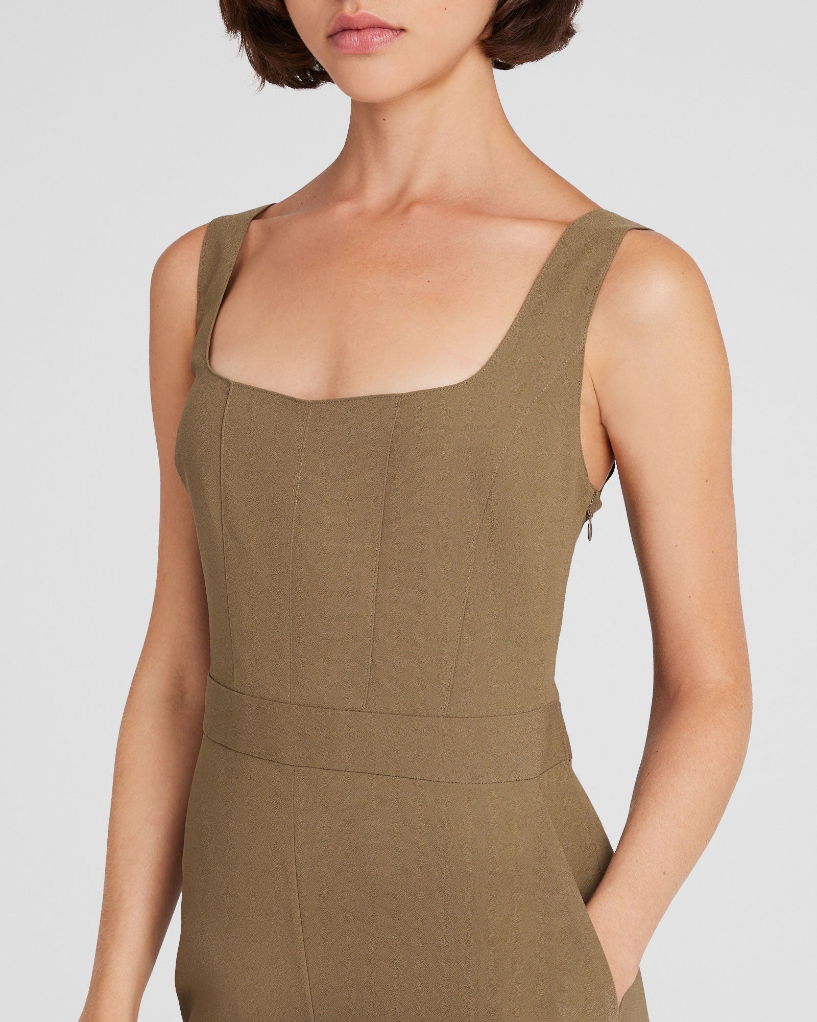 CLUB MONACO - Combinaison à col carré en crêpe - Noyau d'Olive