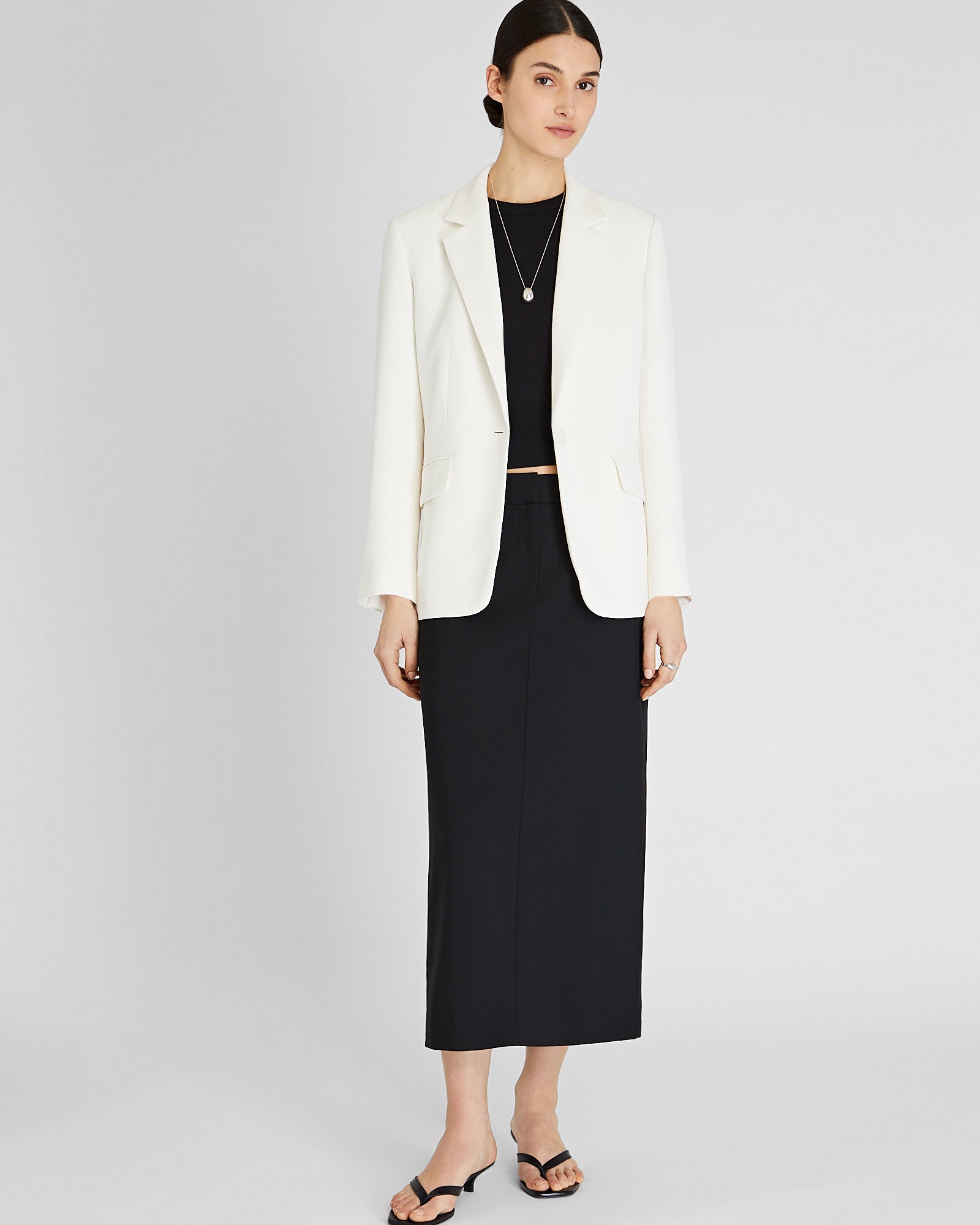 CLUB MONACO - Blazer décontracté en crêpe à boutonnage simple - Blanc Cassé