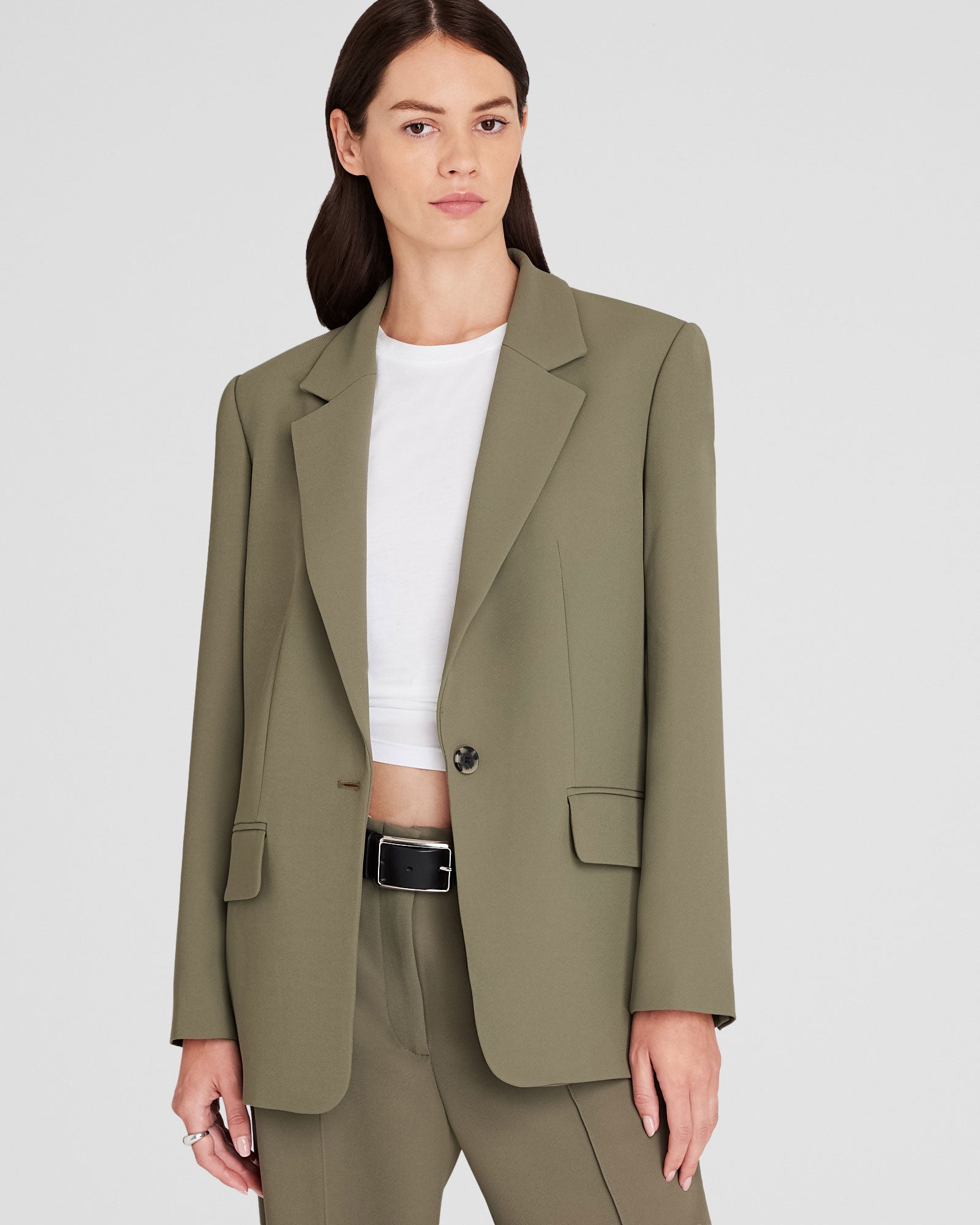 CLUB MONACO - Blazer décontracté en crêpe à boutonnage simple - Noyau d'Olive