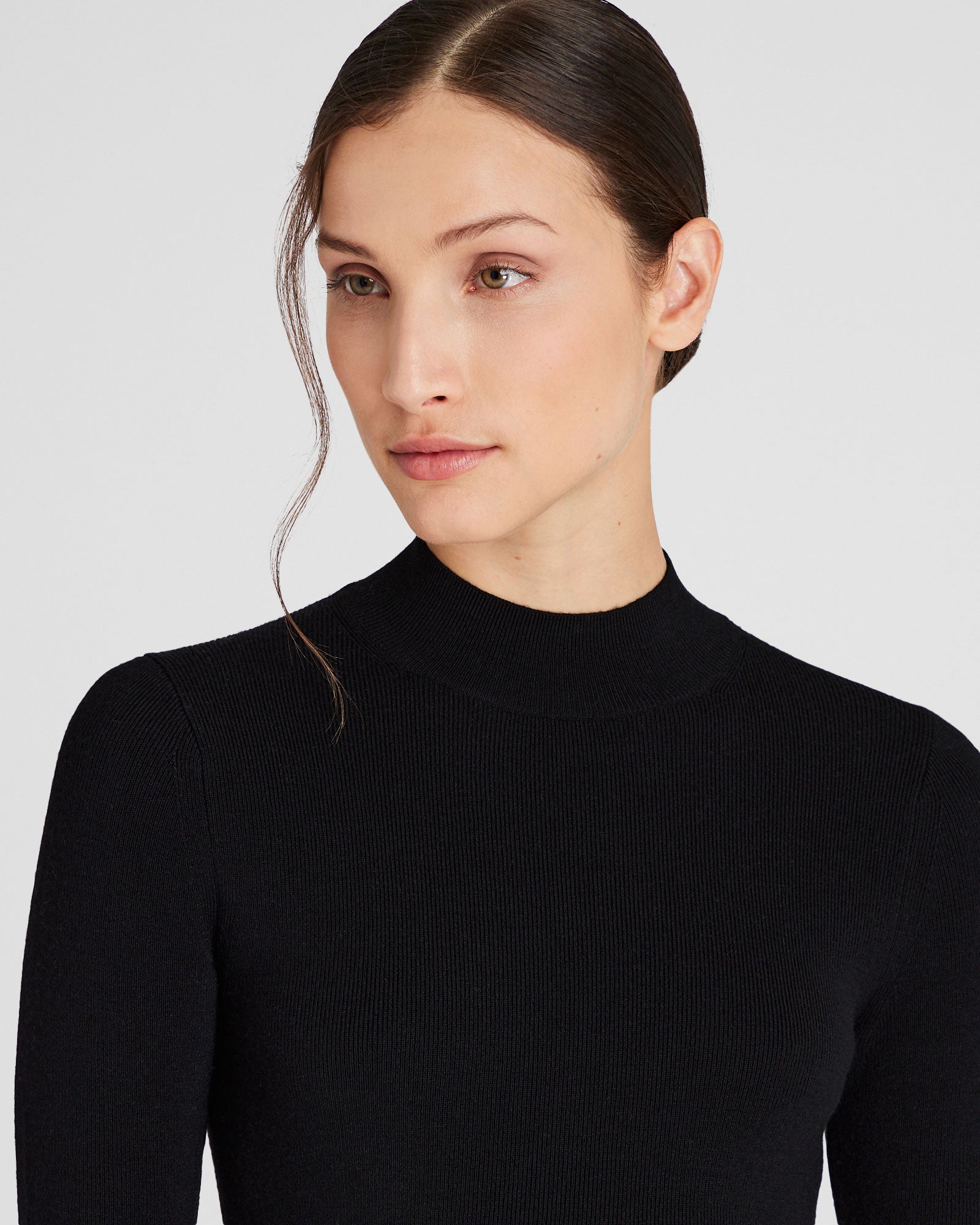 CLUB MONACO - Merino Rib Mockneck Sweater - Black