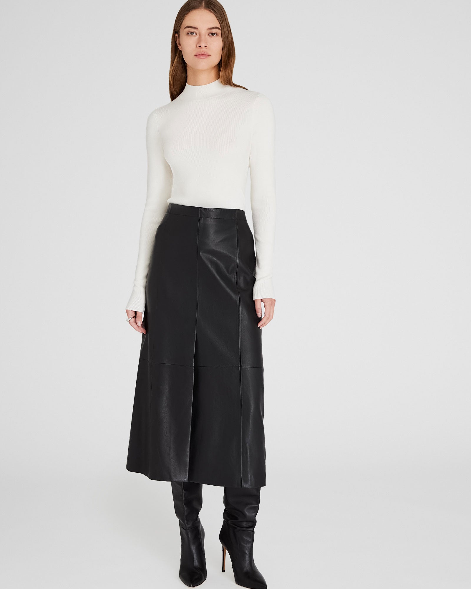 CLUB MONACO - Merino Rib Mockneck Sweater - Ivory