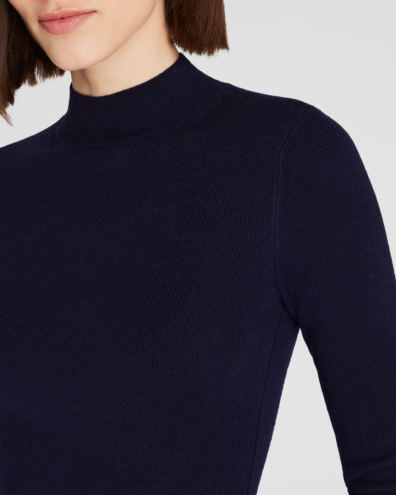 CLUB MONACO - Merino Rib Mockneck Sweater - Navy