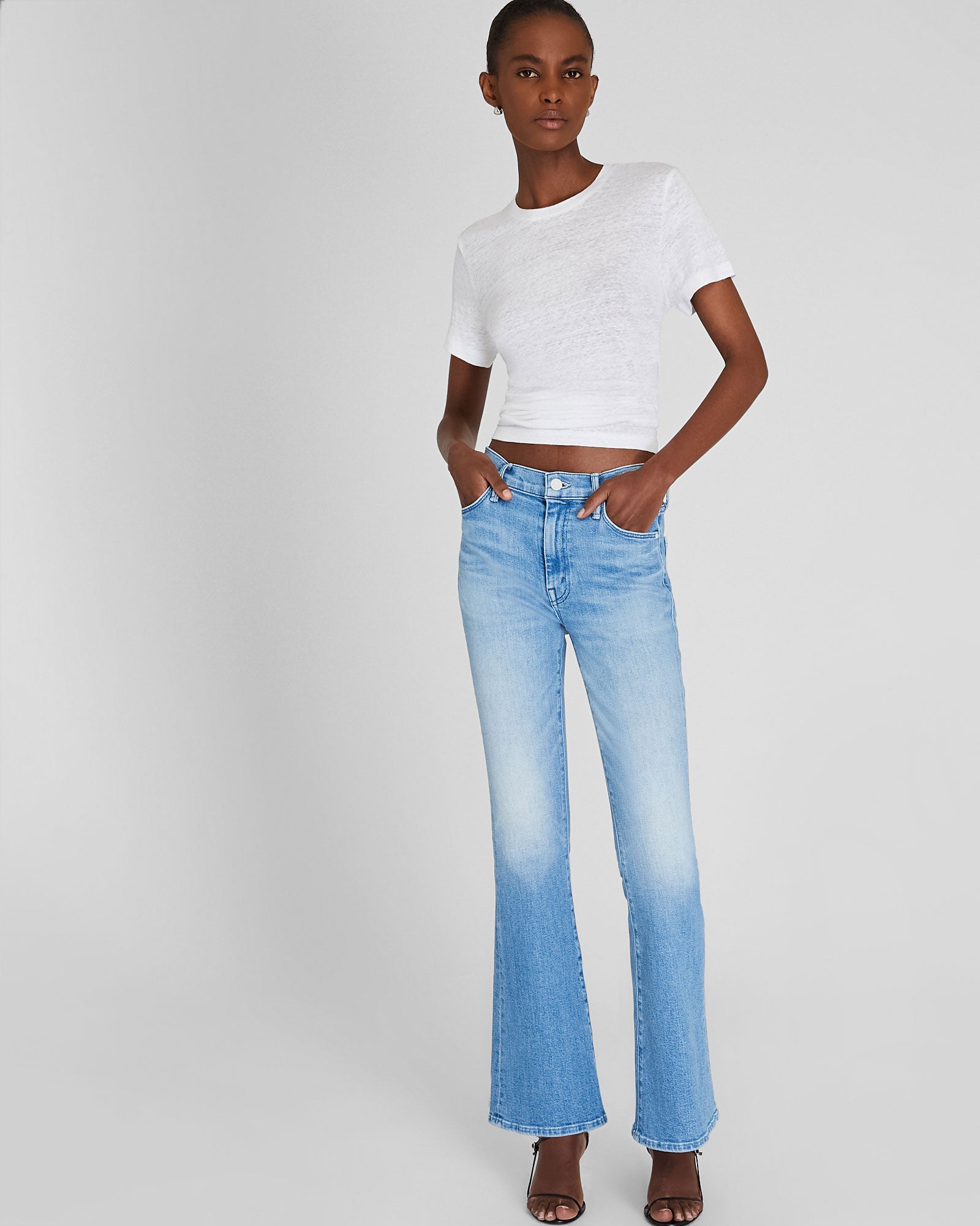 CLUB MONACO - MOTHER The Weekender Jeans - Medium Denim
