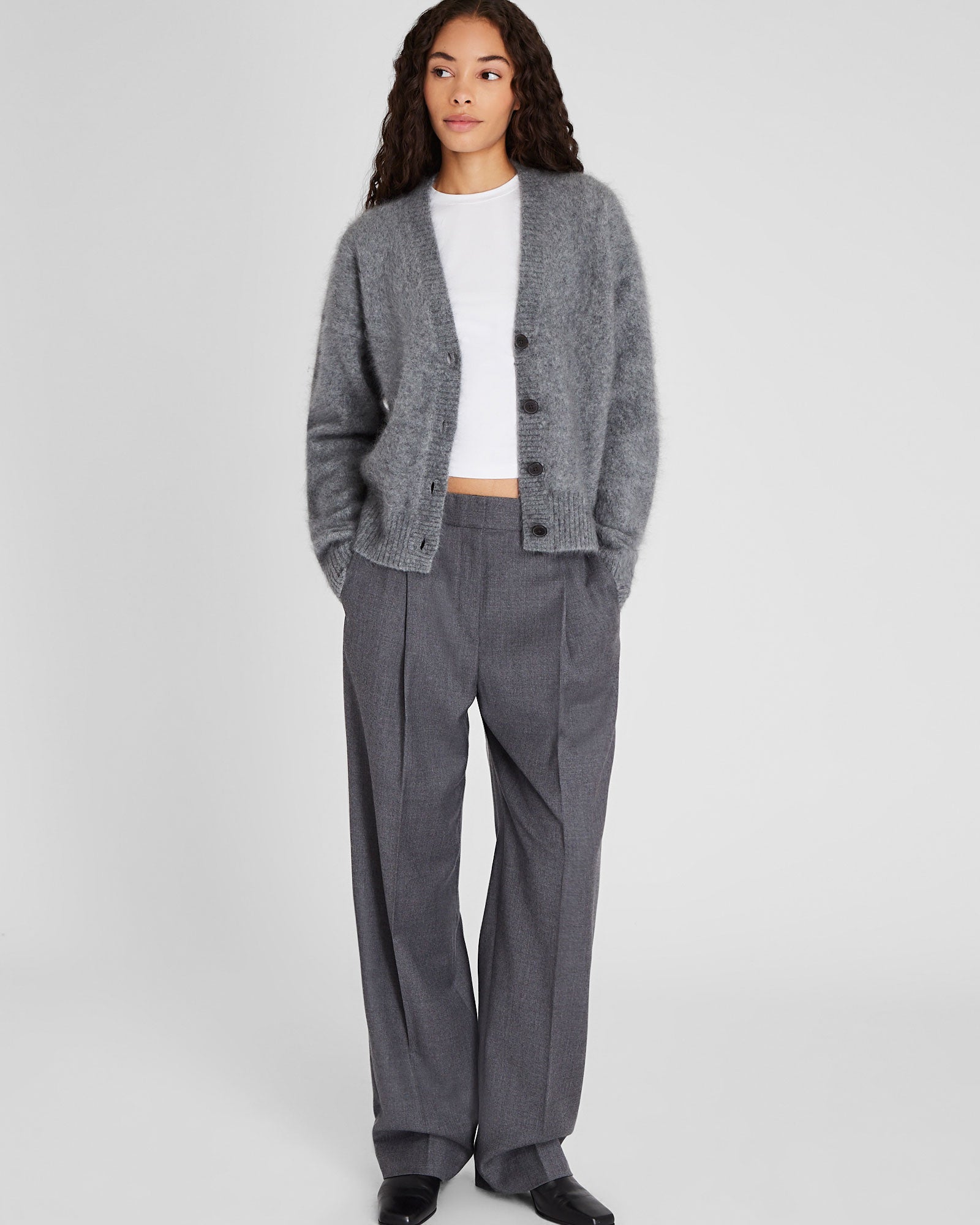 CLUB MONACO - Brushed Cashmere Cardigan - Medium Heather Grey