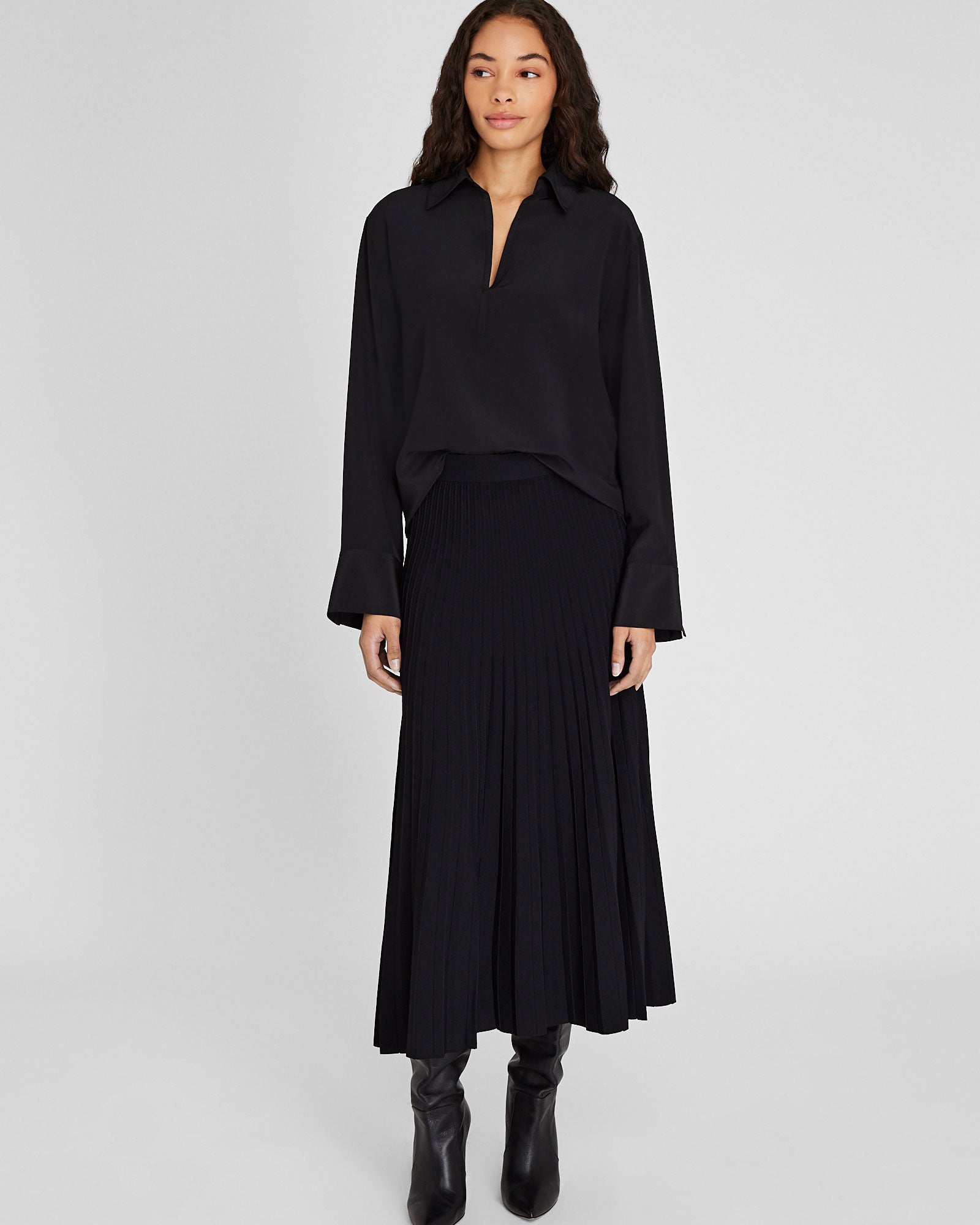 CLUB MONACO - Sunburst Pleat Ribbed Knit Midi Skirt - Black