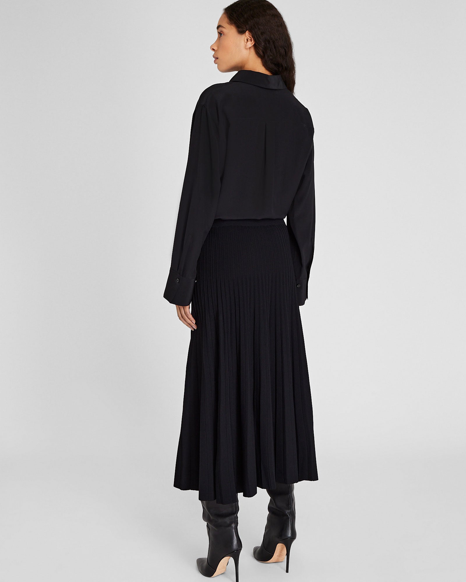 CLUB MONACO - Sunburst Pleat Ribbed Knit Midi Skirt - Black