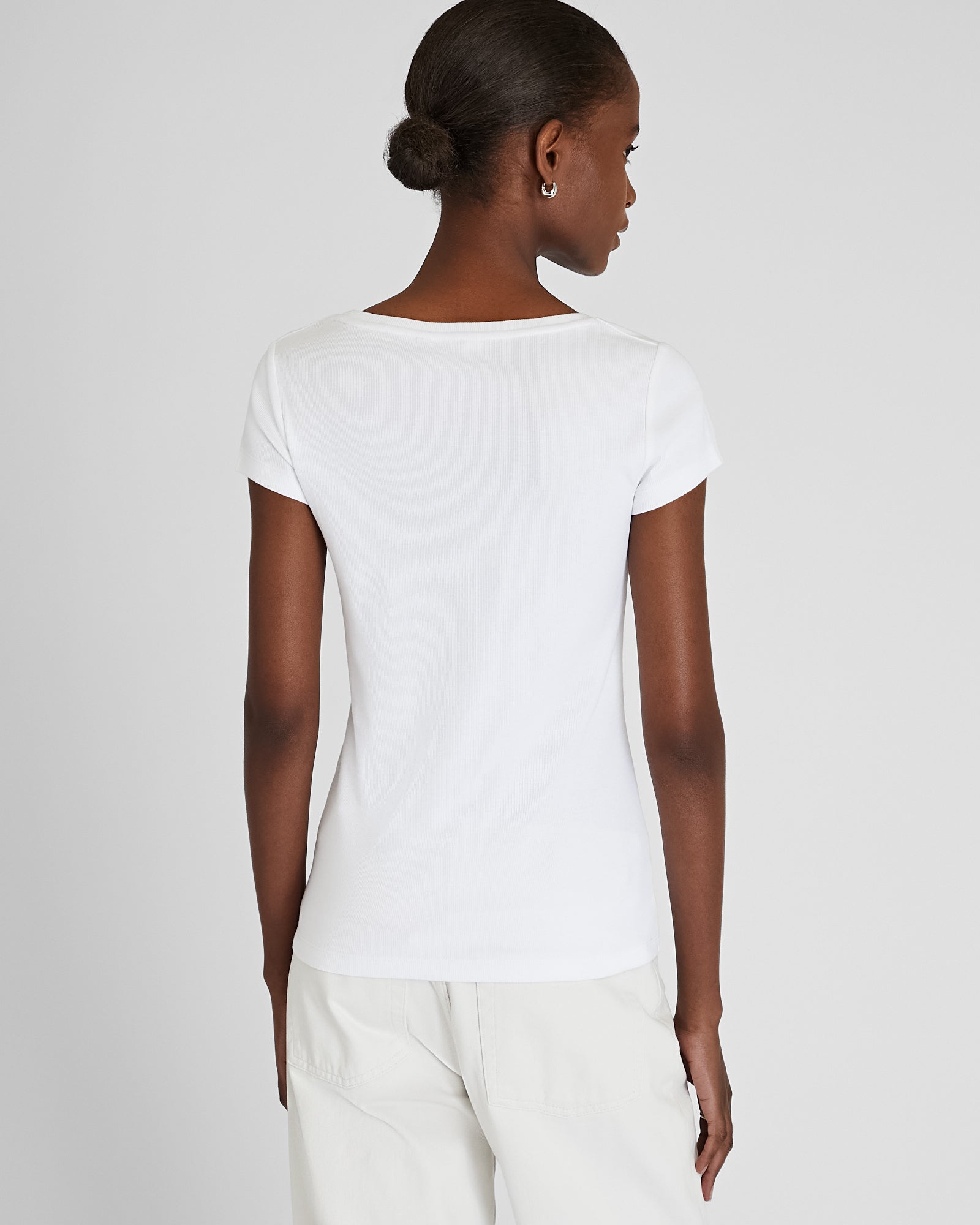 CLUB MONACO - T-shirt Bowee à encolure dégagée - Blanc