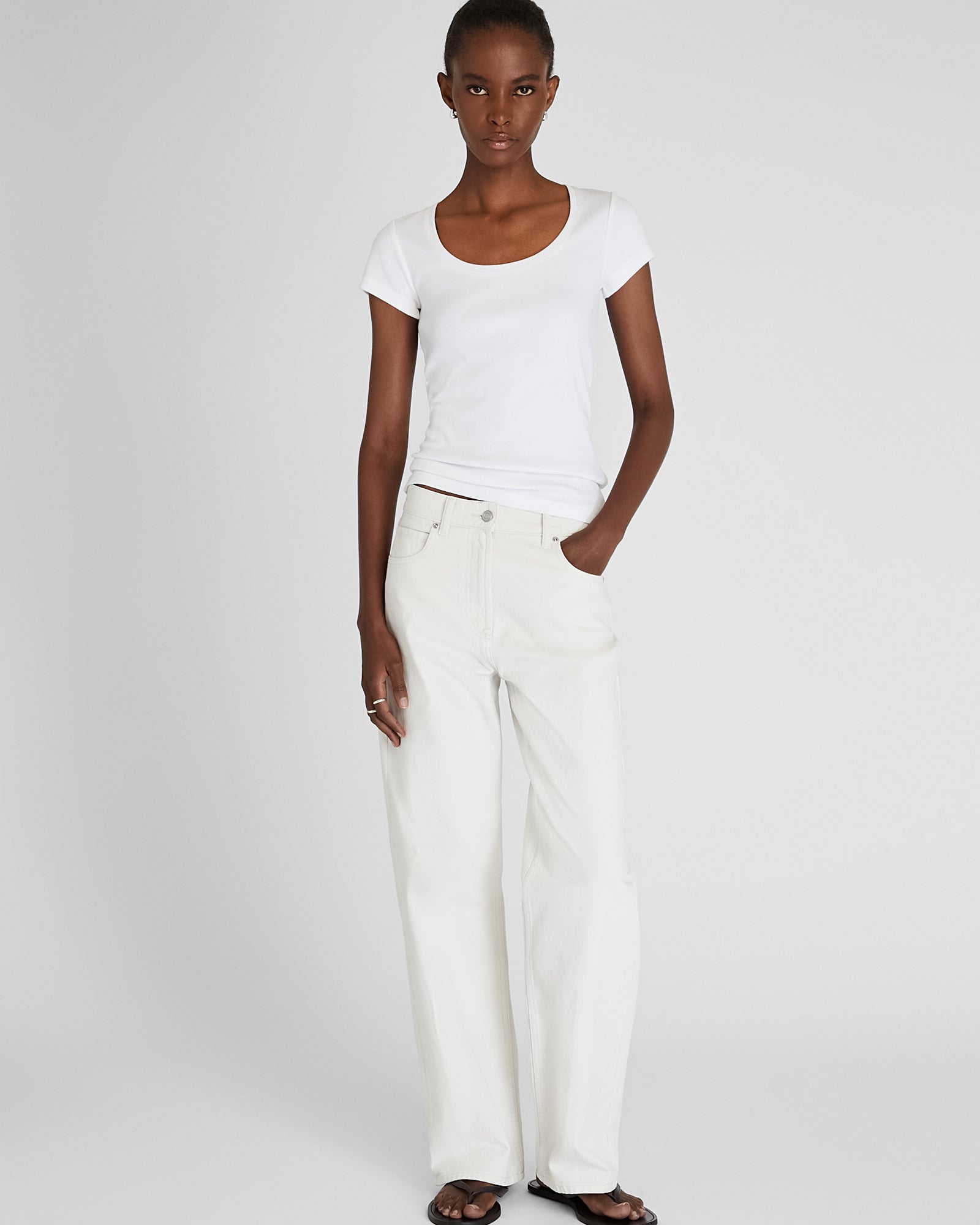 CLUB MONACO - T-shirt Bowee à encolure dégagée - Blanc