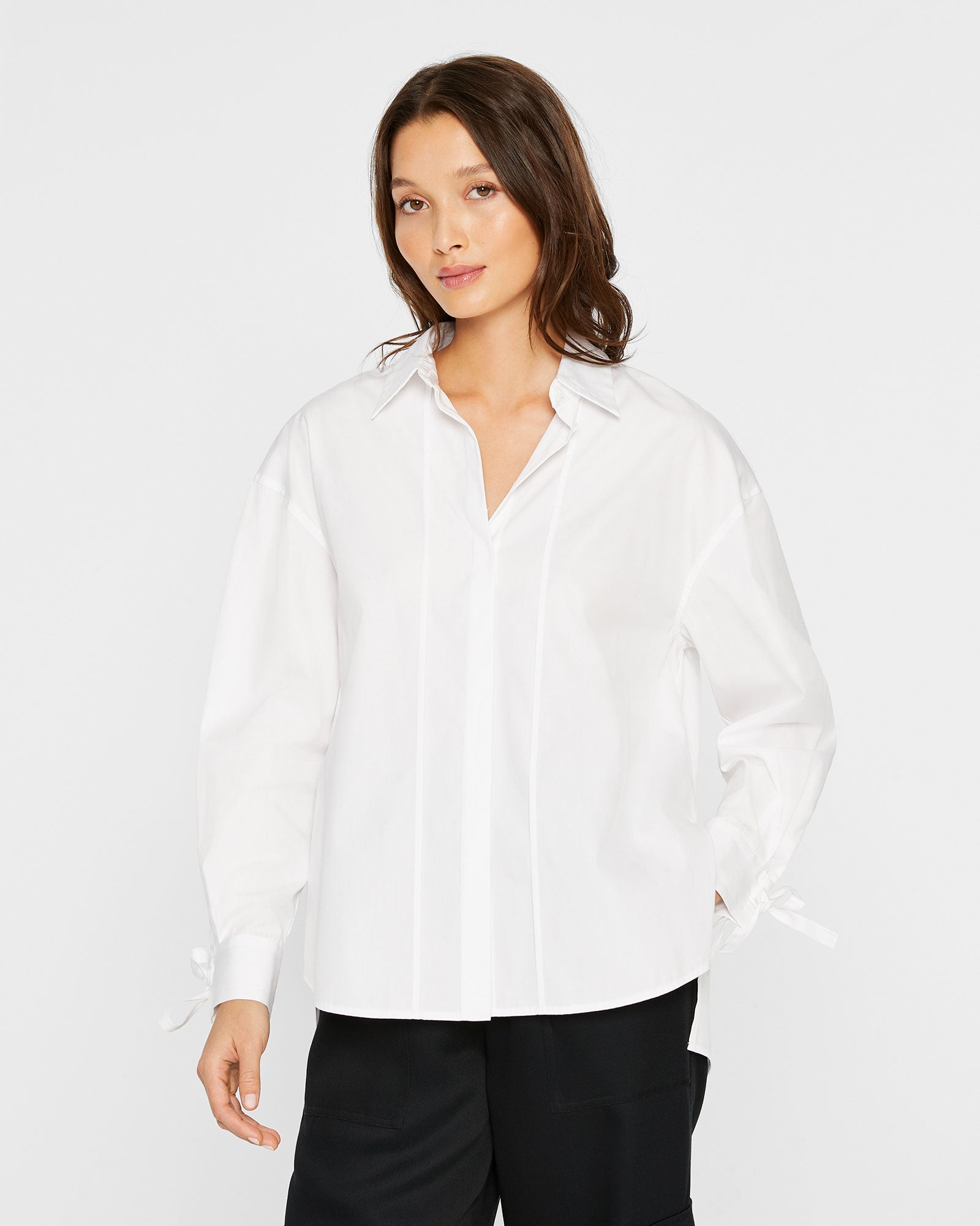 CLUB MONACO - Blouse à attaches de fin de semaine - Blanc