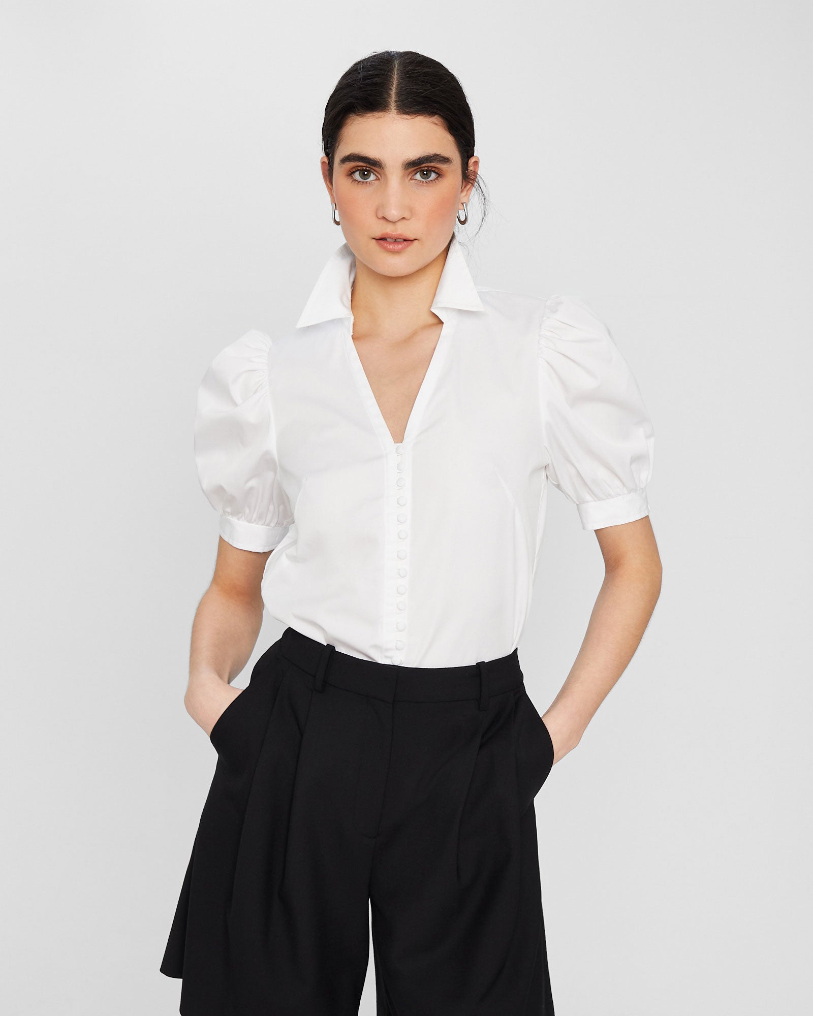 CLUB MONACO - Chemise à manches bouffantes - Blanc