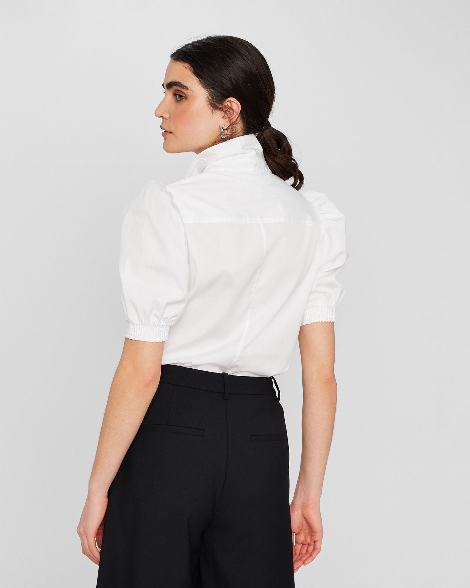 CLUB MONACO - Chemise à manches bouffantes - Blanc