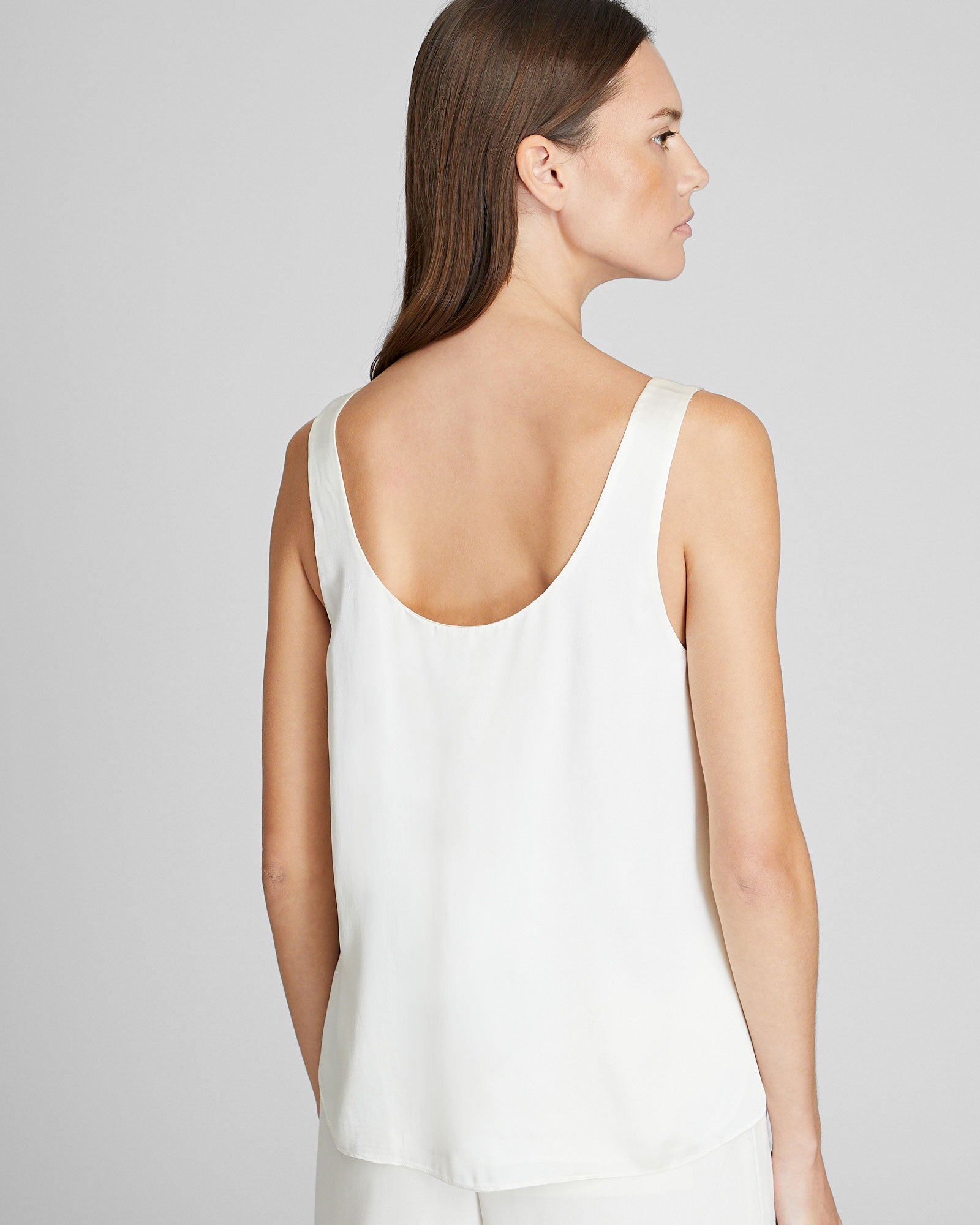 CLUB MONACO - Luxe Silk Scoop Neck Top - Natural