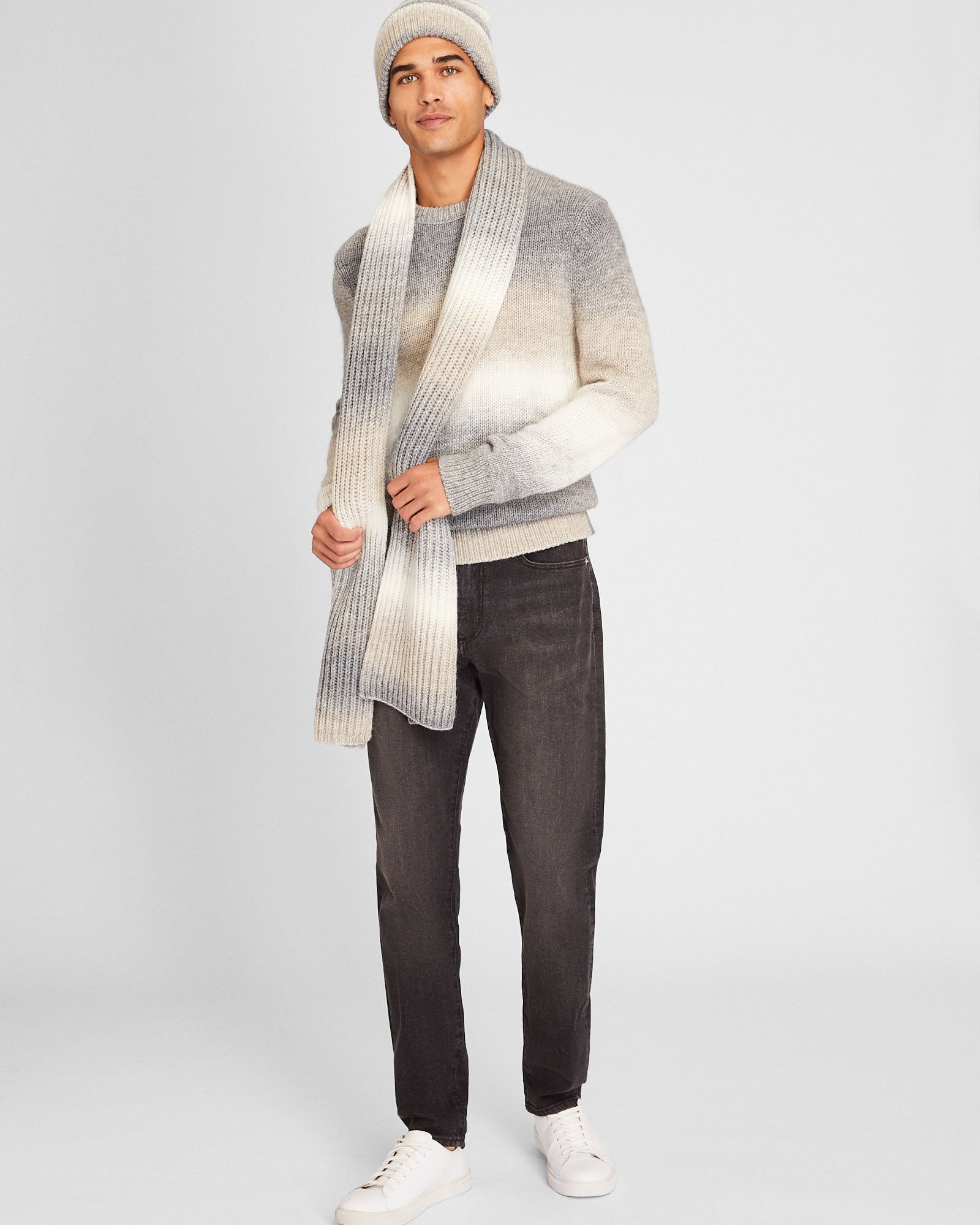 CLUB MONACO - Ombré Scarf - Grey Mix
