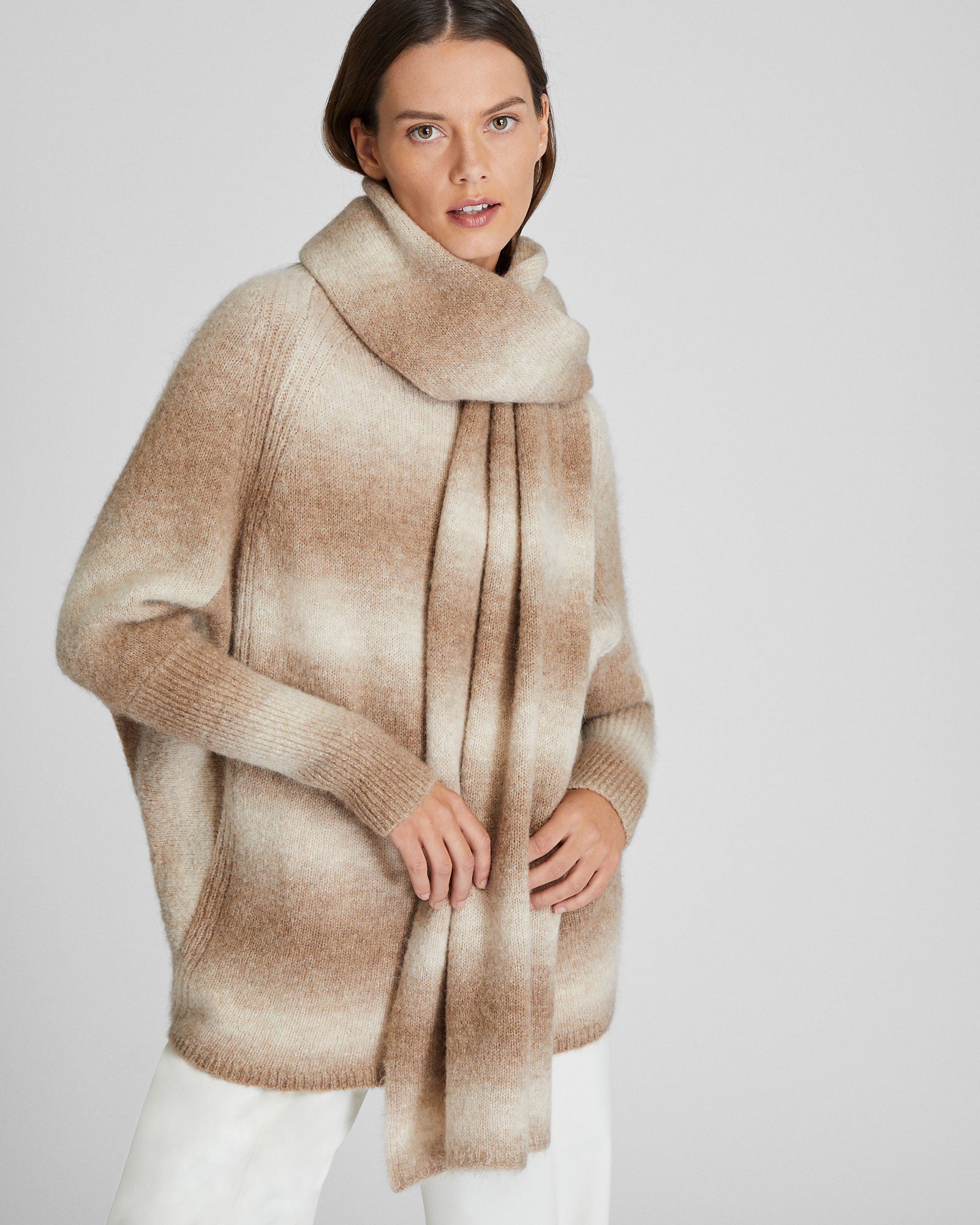 CLUB MONACO - Ombré Rib Scarf - Neutral