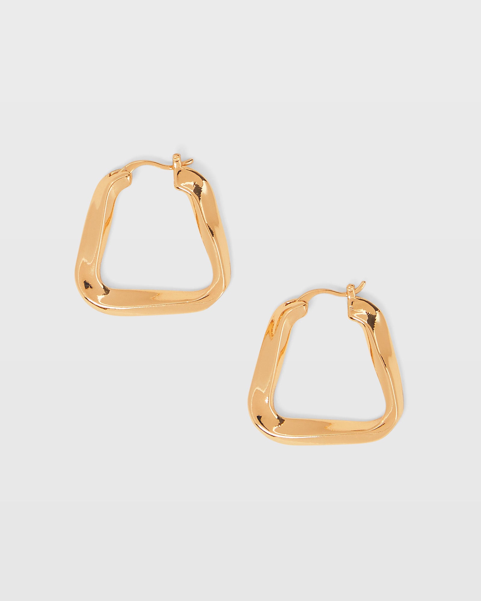 CLUB MONACO - Twisted Triangle Hoops - Gold