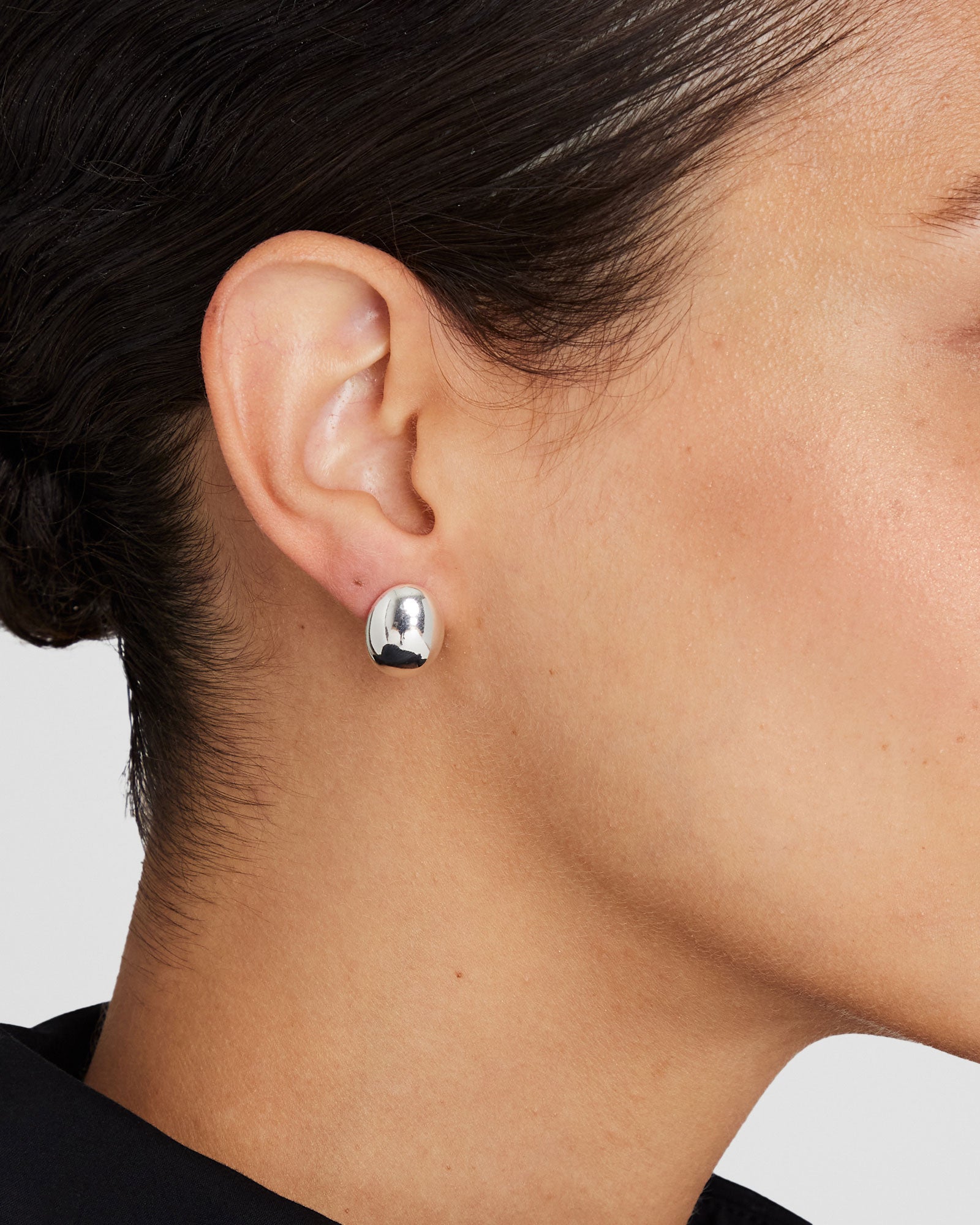 CLUB MONACO - Oval Domed Stud Earrings - Silver