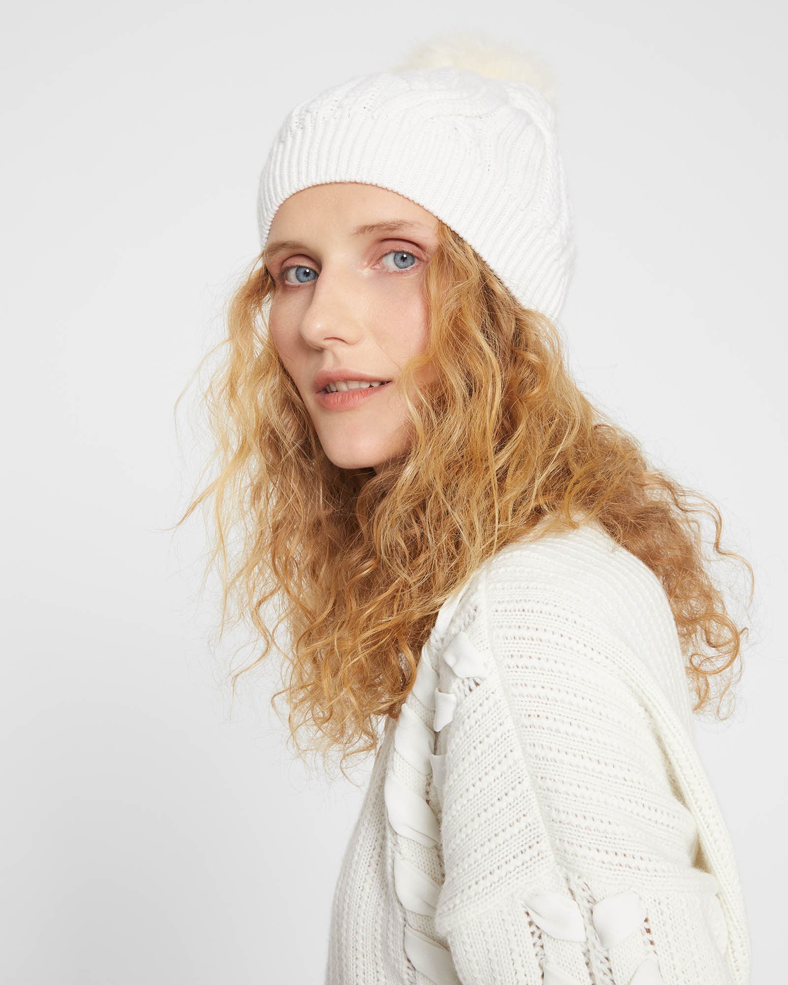 CLUB MONACO - Chapeau Adorelli - Crème