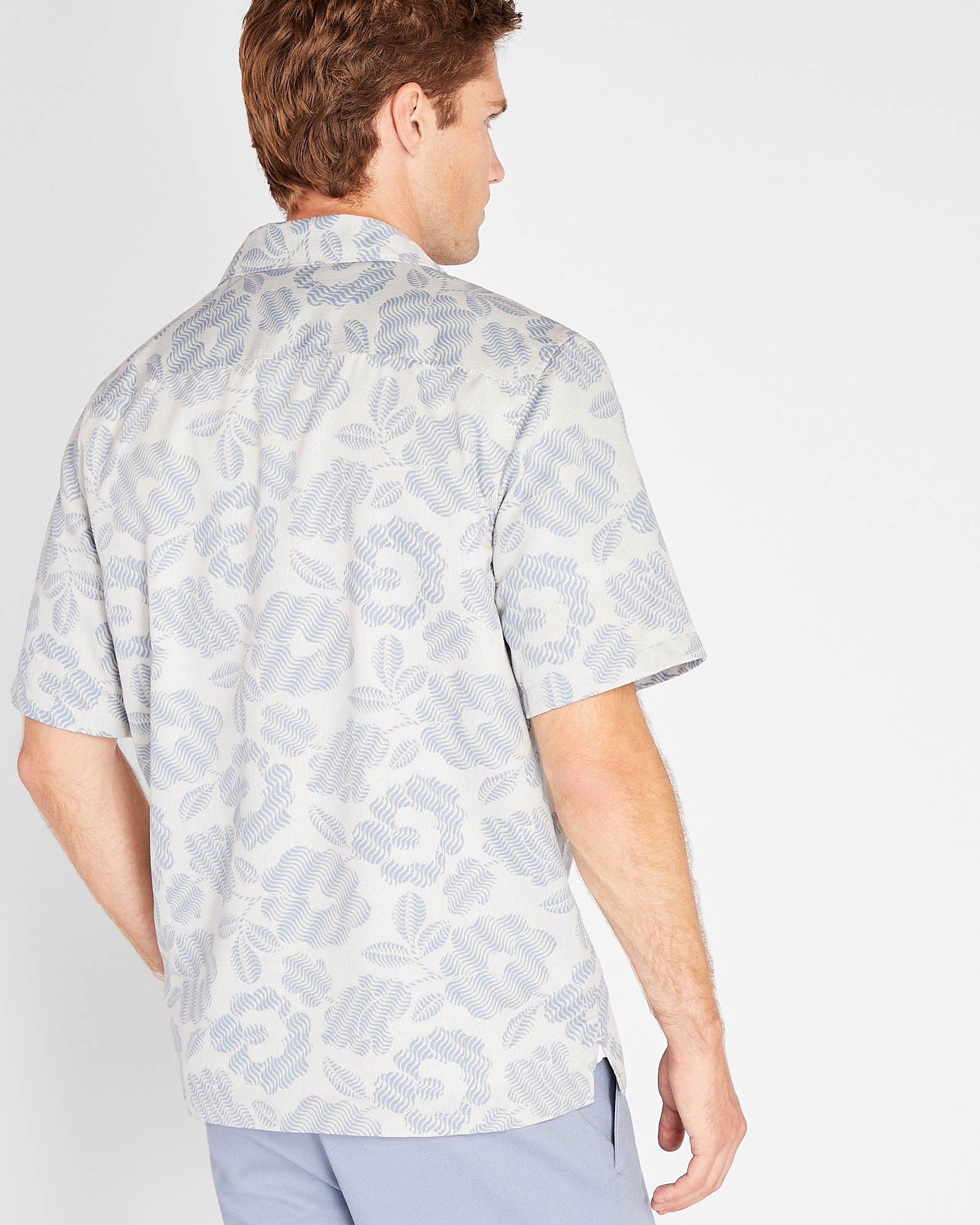 CLUB MONACO - Short Sleeve Camp Collar Floral Print Shirt - Blue Mix