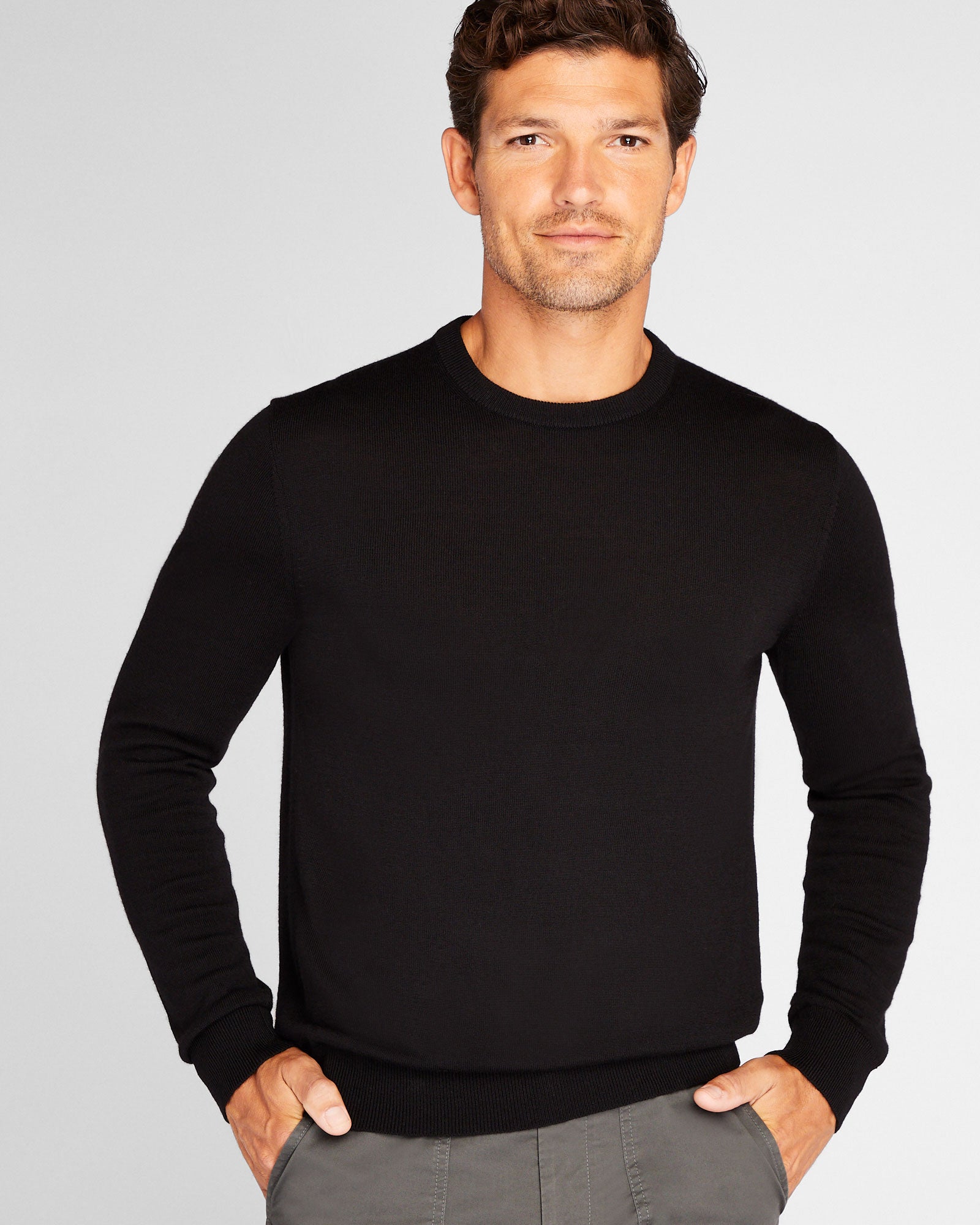 CLUB MONACO - Merino Crewneck - Black