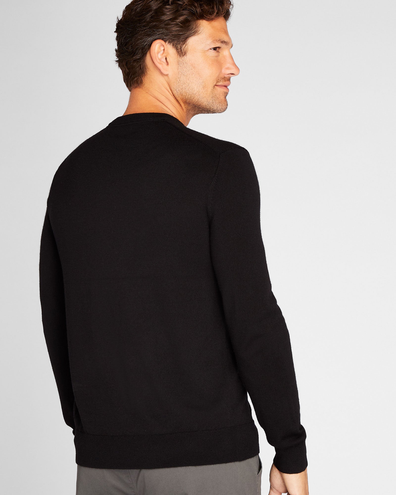 CLUB MONACO - Merino Crewneck - Black