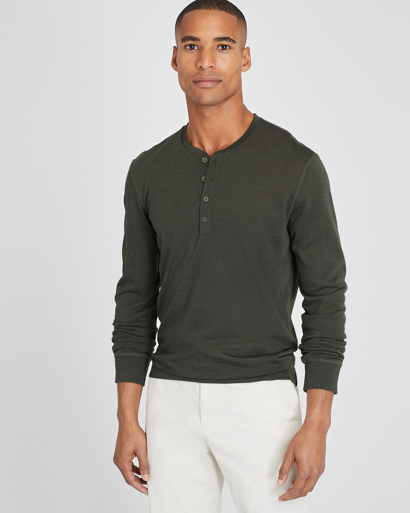 CLUB MONACO - Refined Wool Long Sleeve Henley - Olive