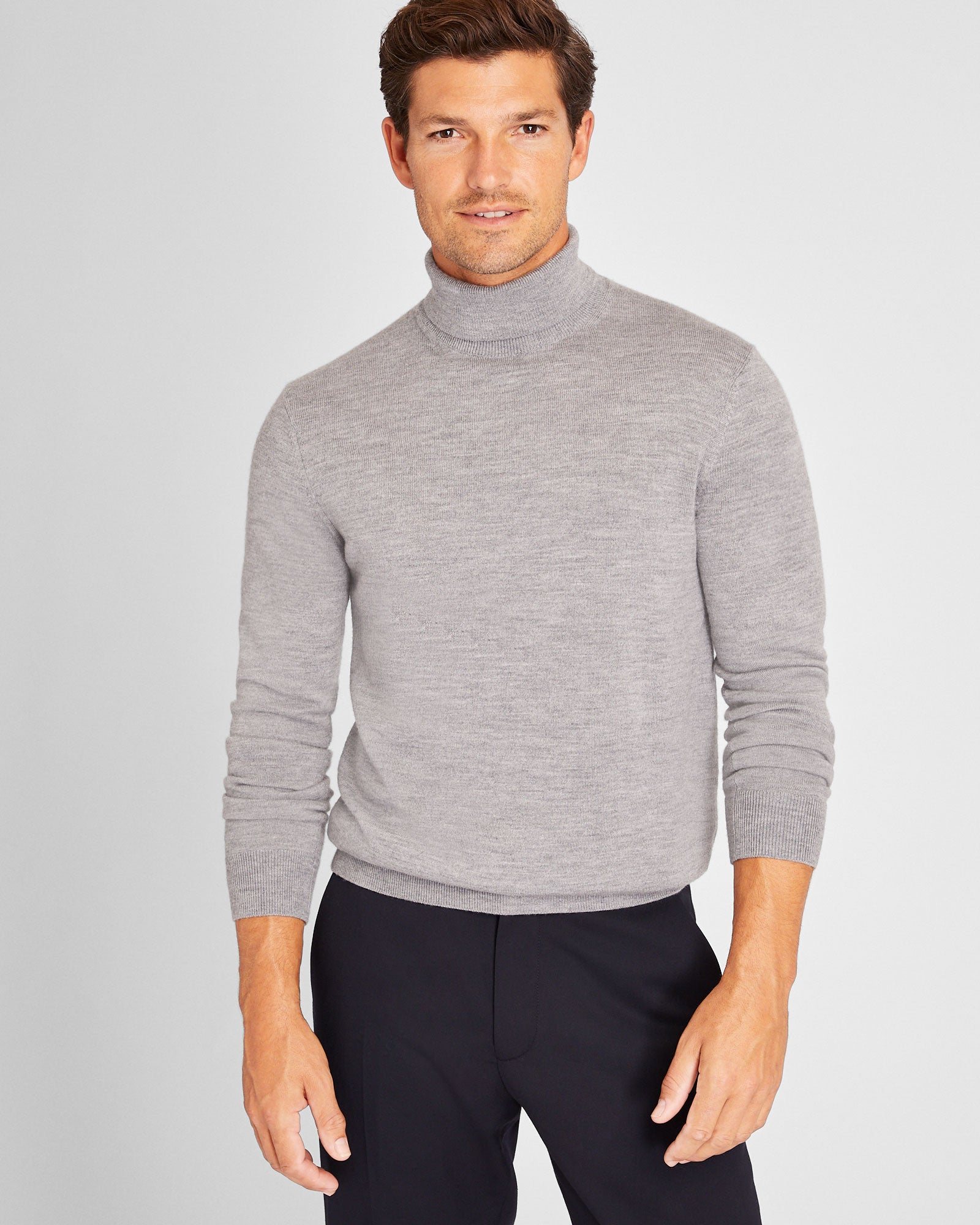 CLUB MONACO - Merino Wool Turtleneck - Medium Heather Grey