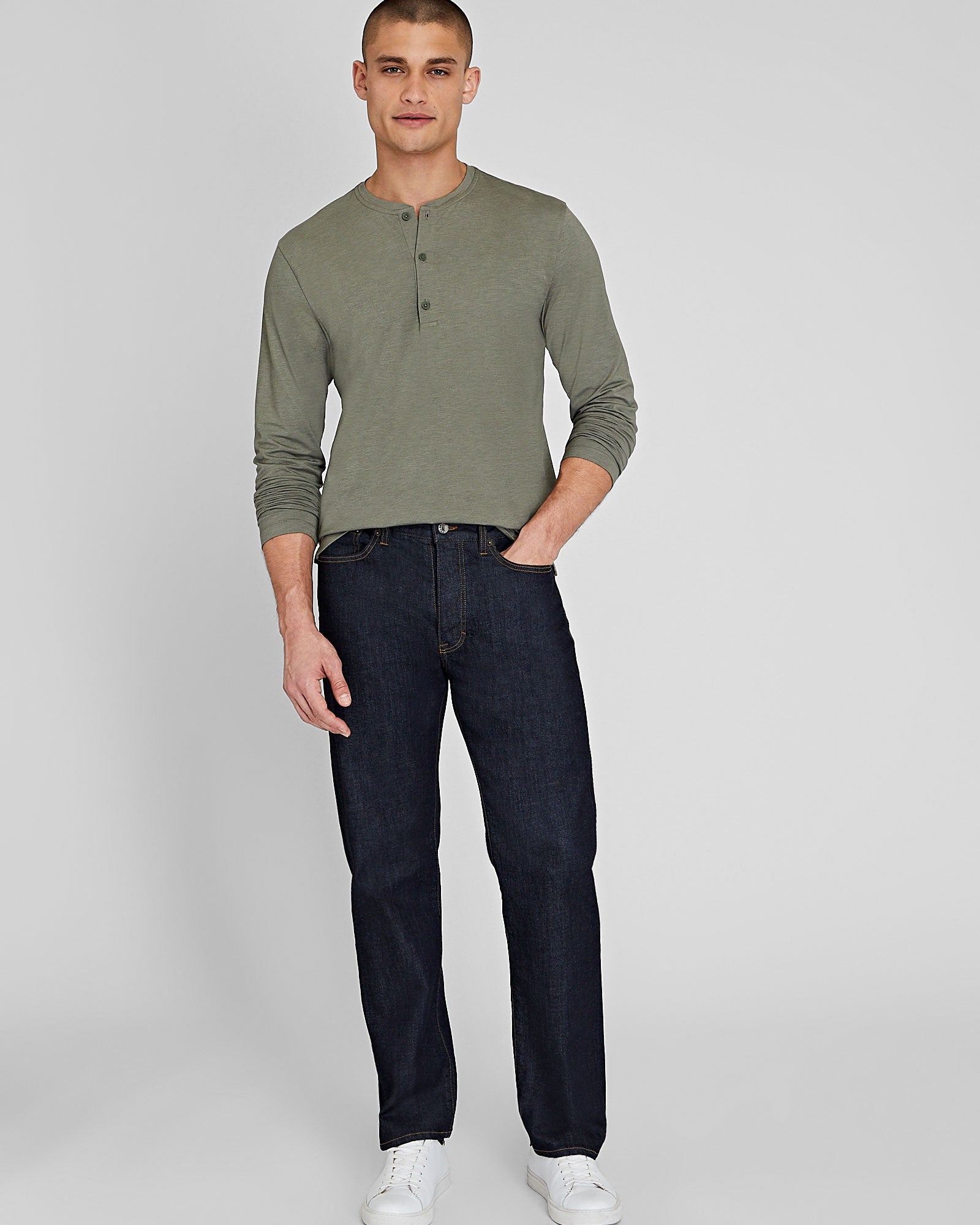 CLUB MONACO - Henley technique à manche longue - Olive poussiéreuse