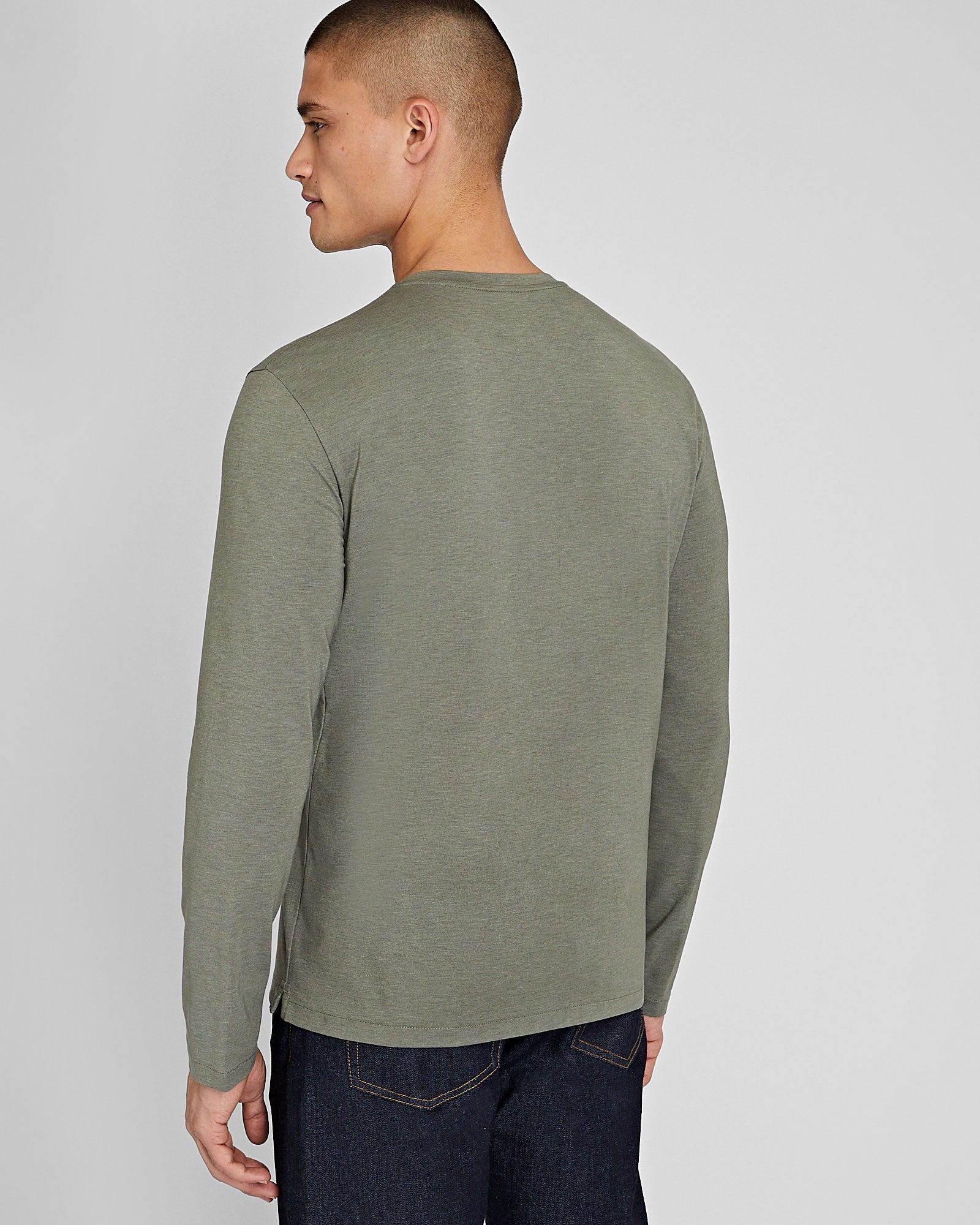 CLUB MONACO - Henley technique à manche longue - Olive poussiéreuse
