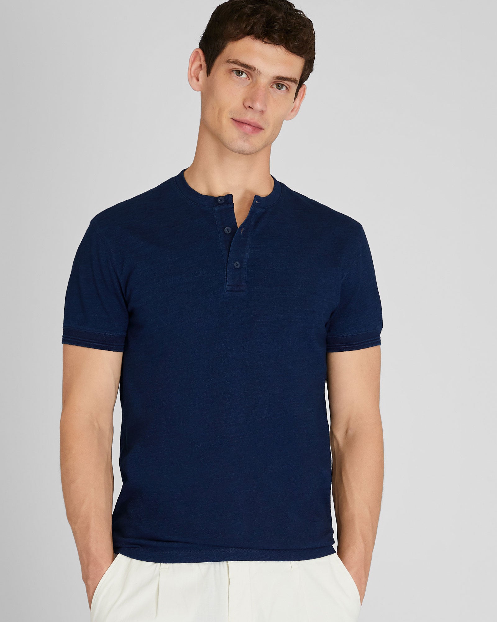 CLUB MONACO - Henley indigo à manches courtes - Indigo