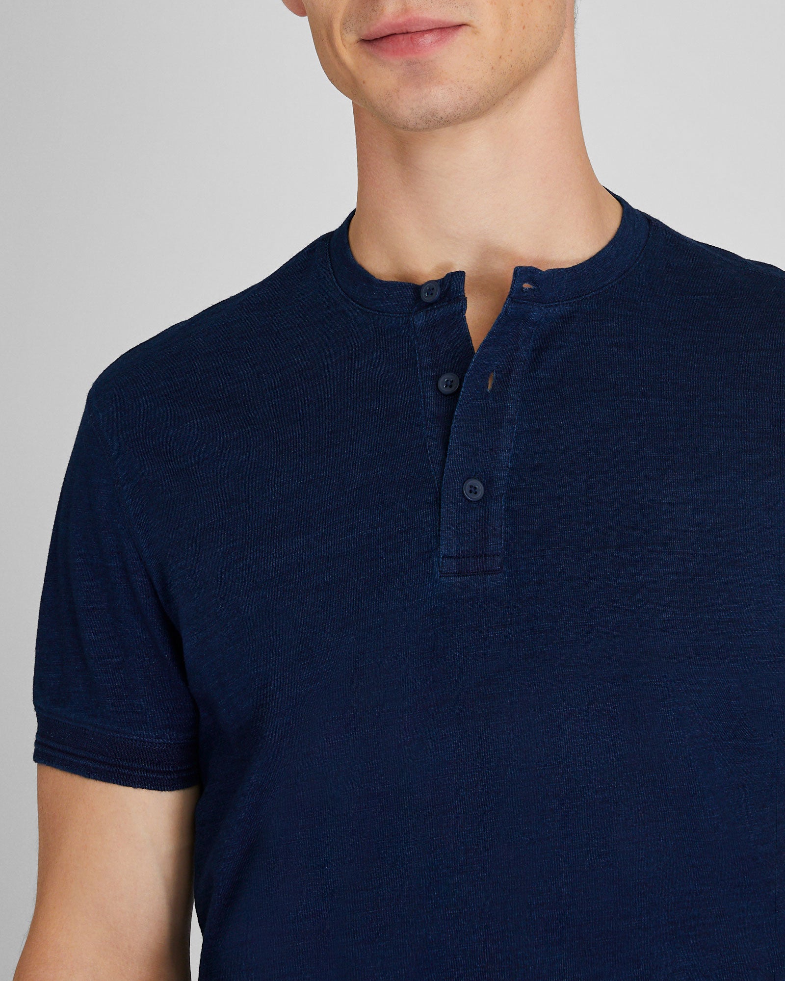 CLUB MONACO - Henley indigo à manches courtes - Indigo