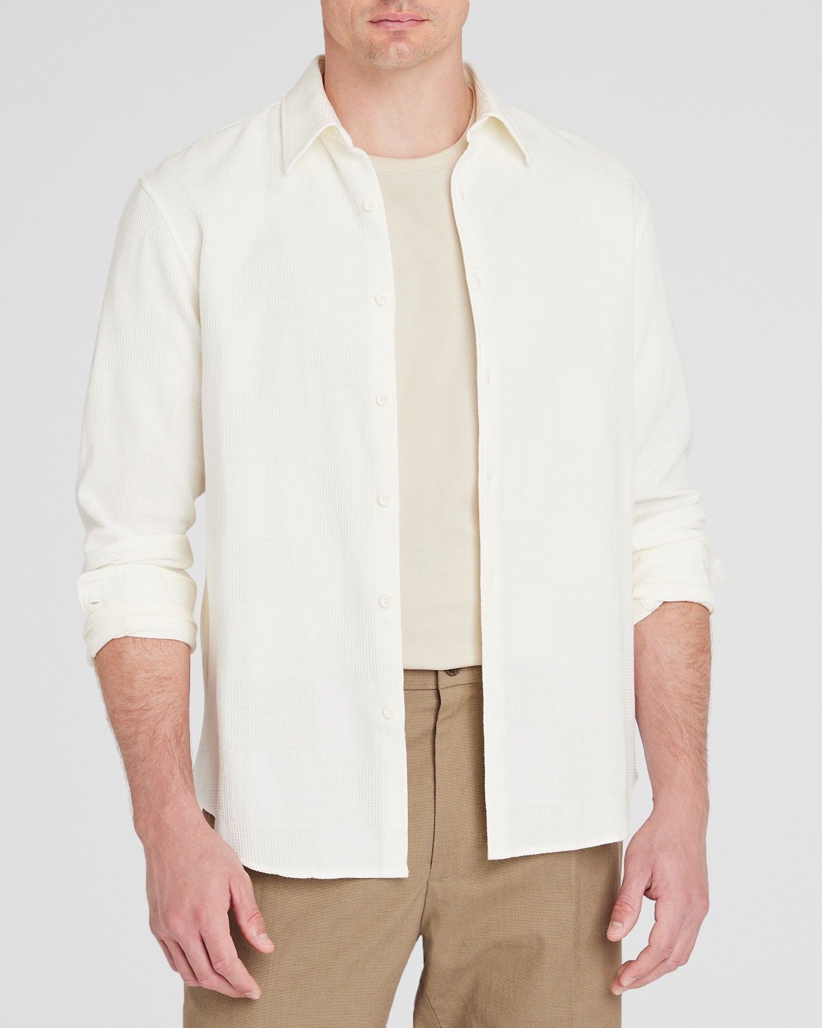 CLUB MONACO - Chemise à texture gaufrée - Crème