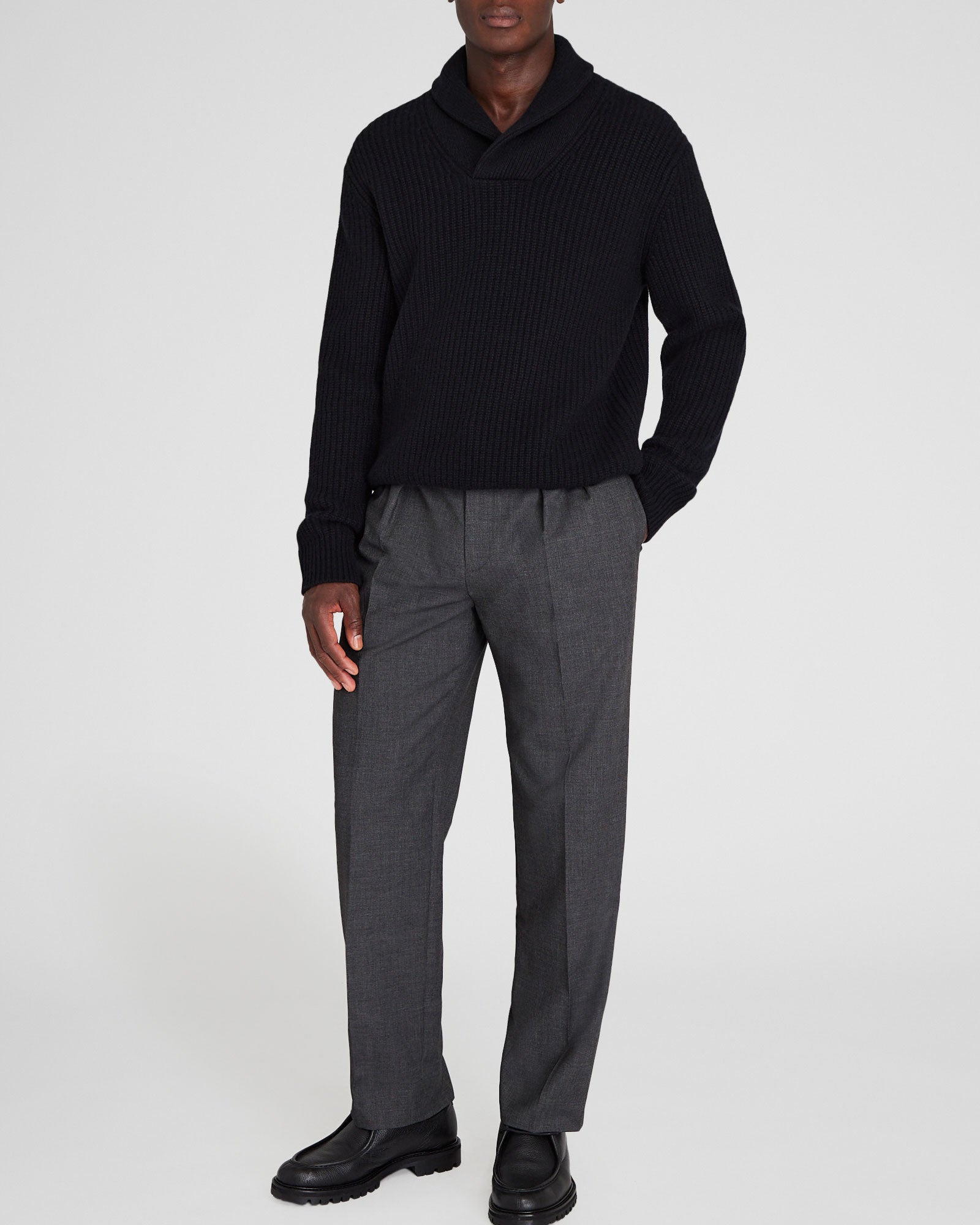 CLUB MONACO - Half Cardi Cashmere Shawl - Black