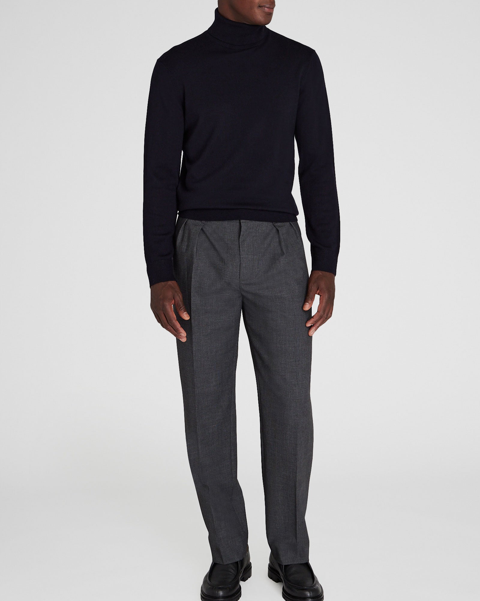 CLUB MONACO - Merino Turtleneck - Navy