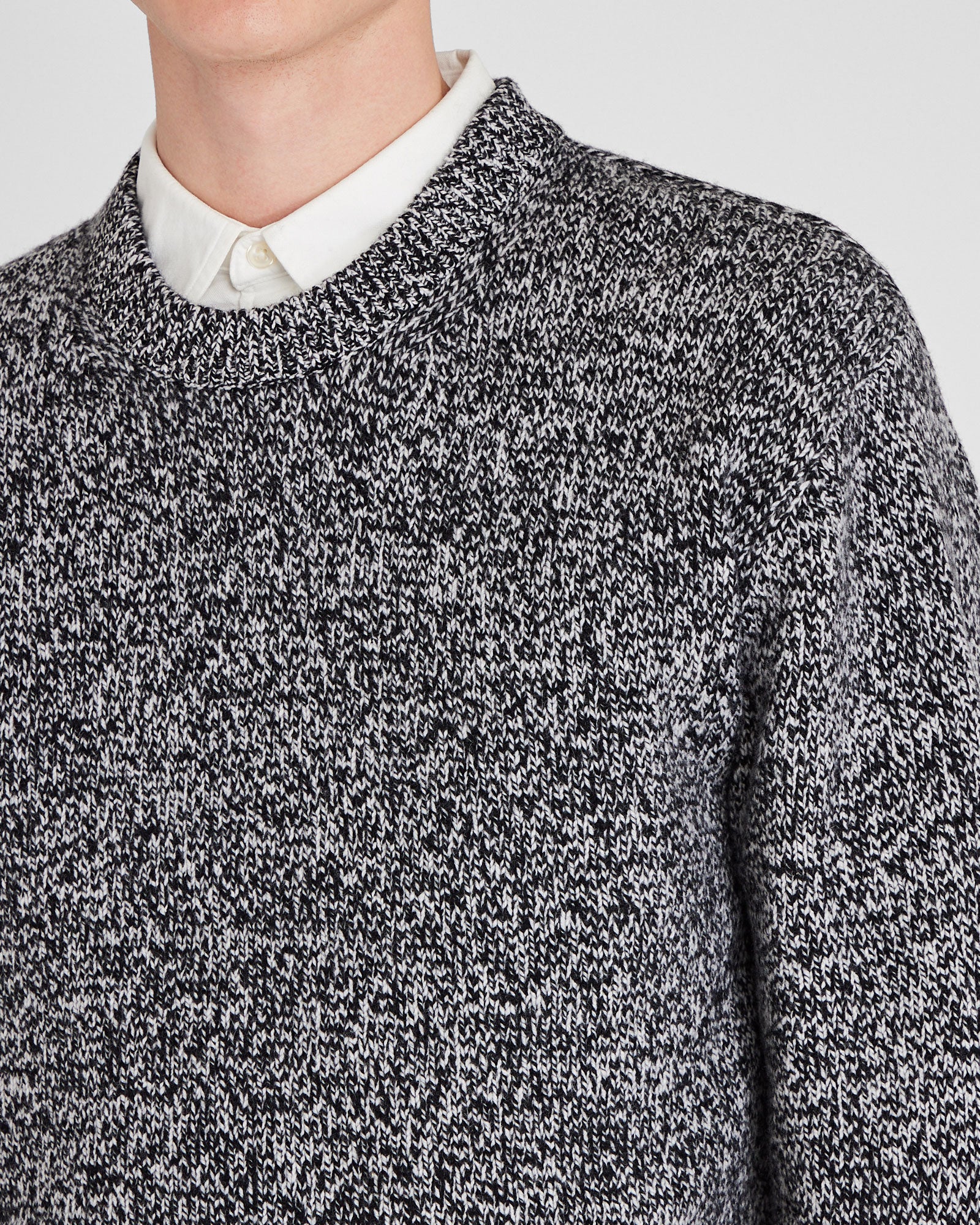 CLUB MONACO - Marl Wool Blend Crewneck - Black Mix