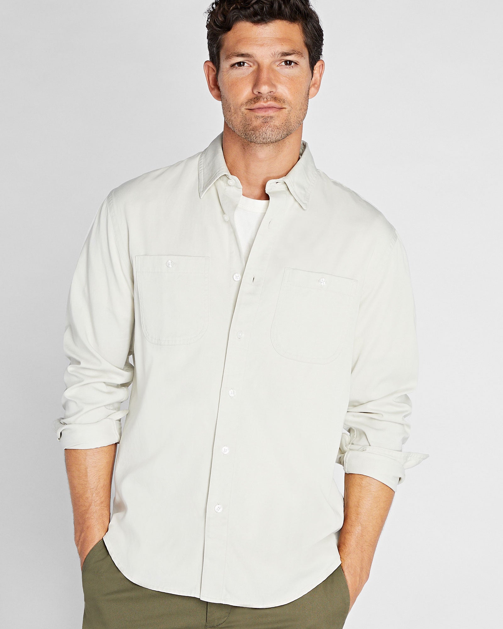 CLUB MONACO - Chemise utilitaire en sergé doux - Ivoire