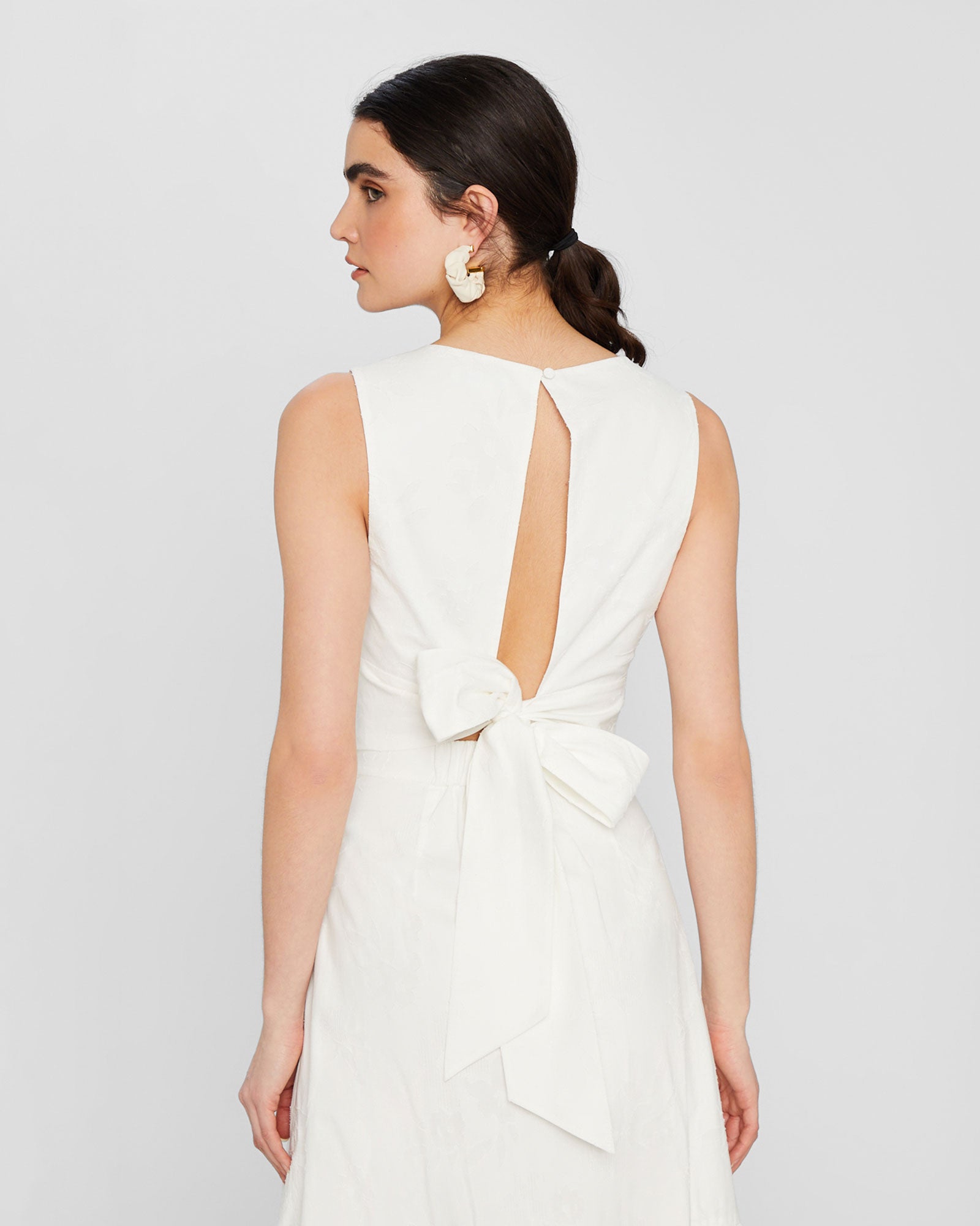 CLUB MONACO - Floral Jacquard Tie Back Crop Top - White