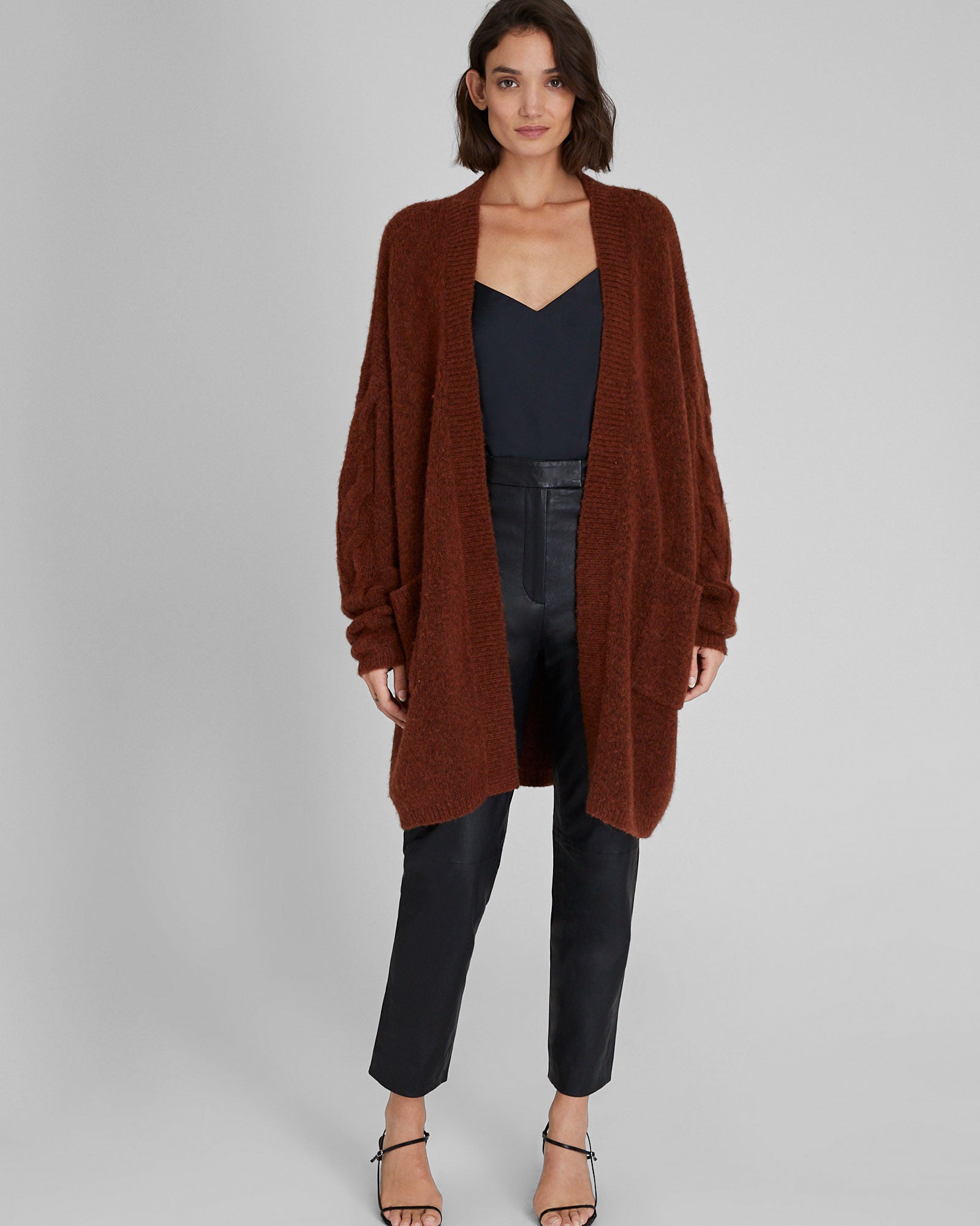 CLUB MONACO - Cardigan surdimensionné - Brun