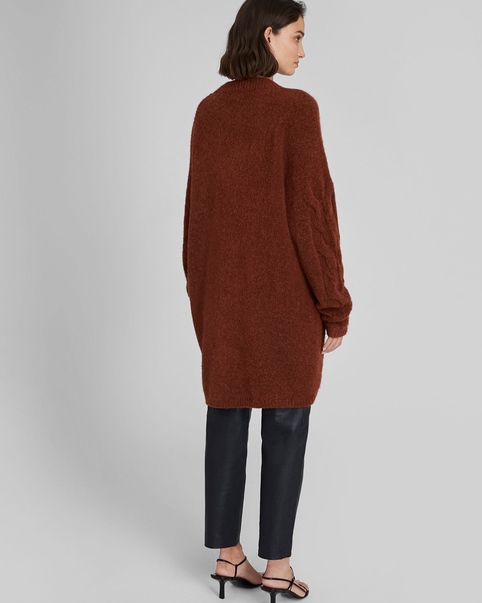 CLUB MONACO - Cardigan surdimensionné - Brun