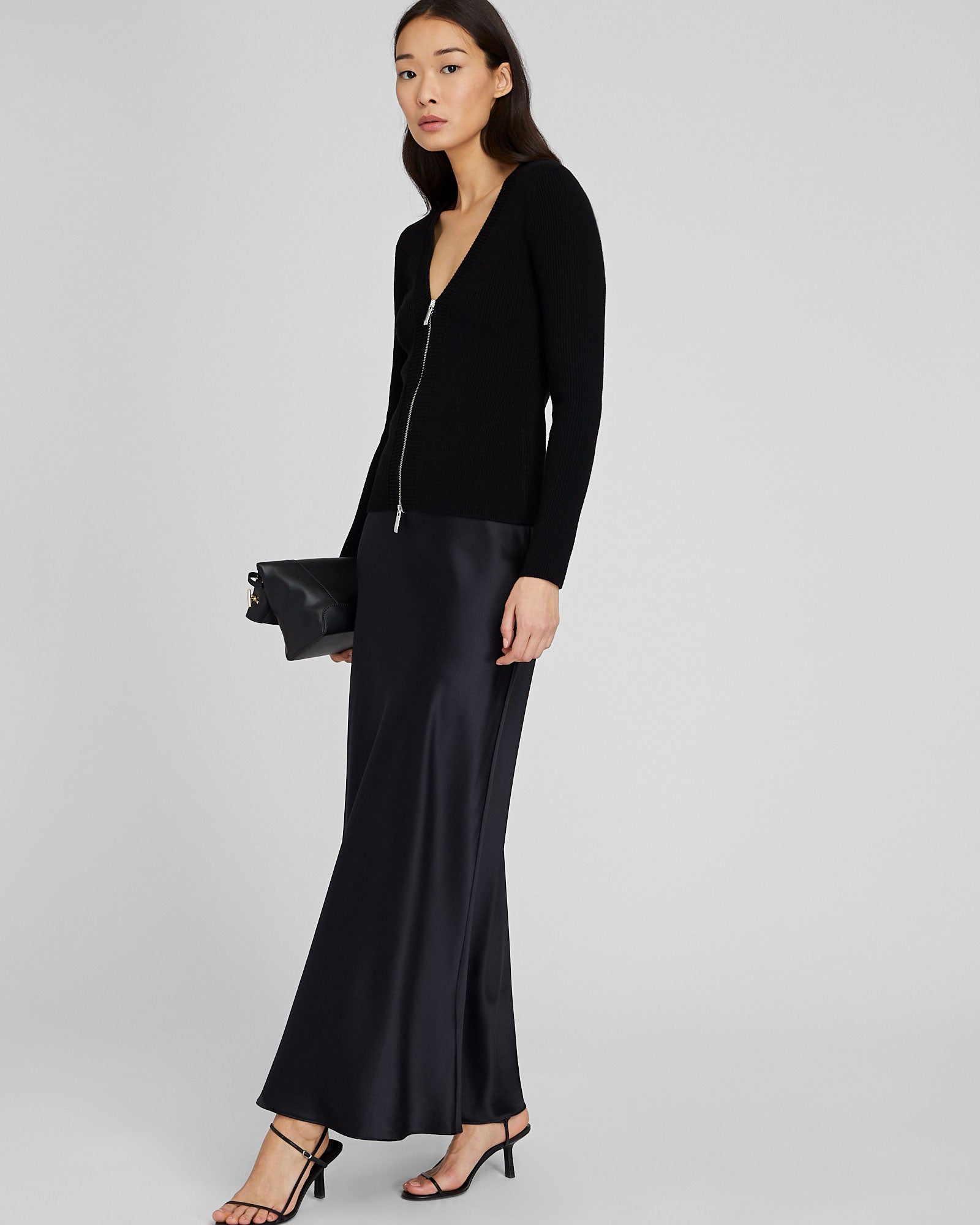 CLUB MONACO - Deep V-Neck Zipper Cardigan - Black